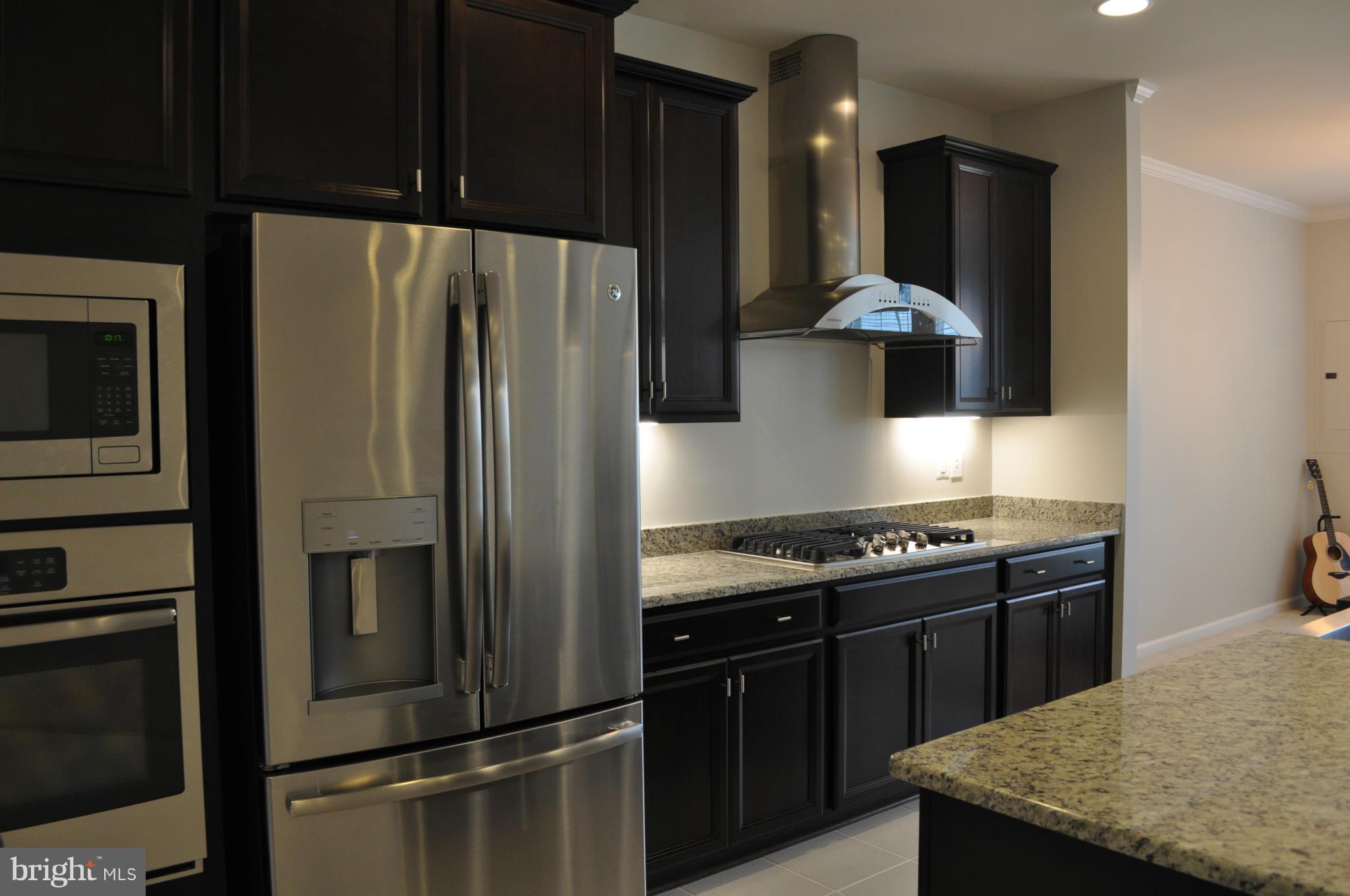 BRAMBLETON LANDBAY 3 - Residential Lease