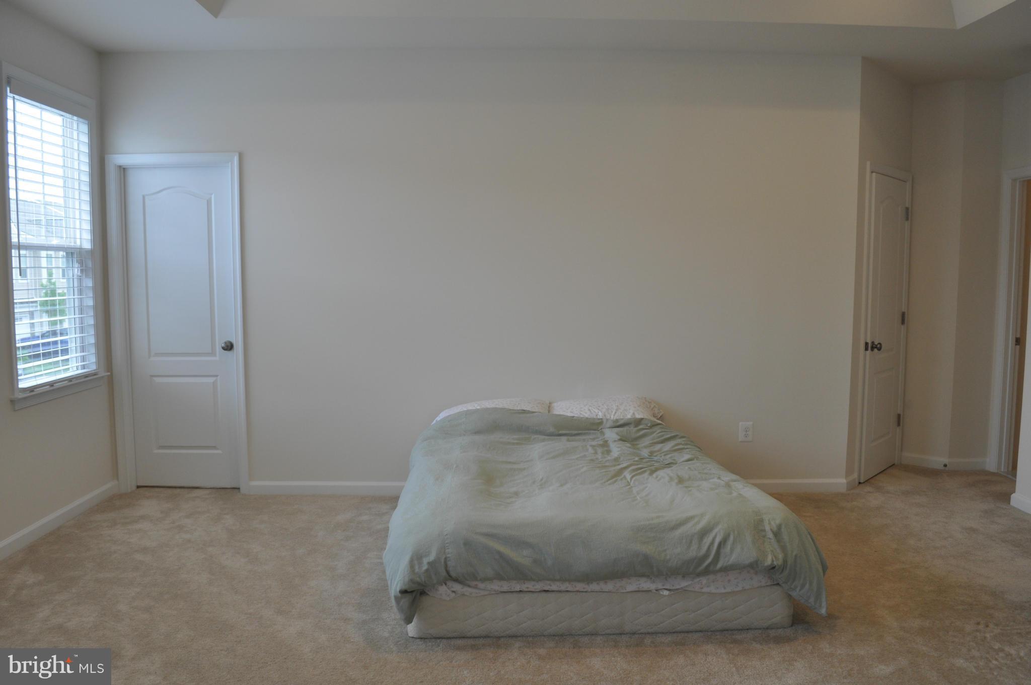 BRAMBLETON LANDBAY 3 - Residential Lease