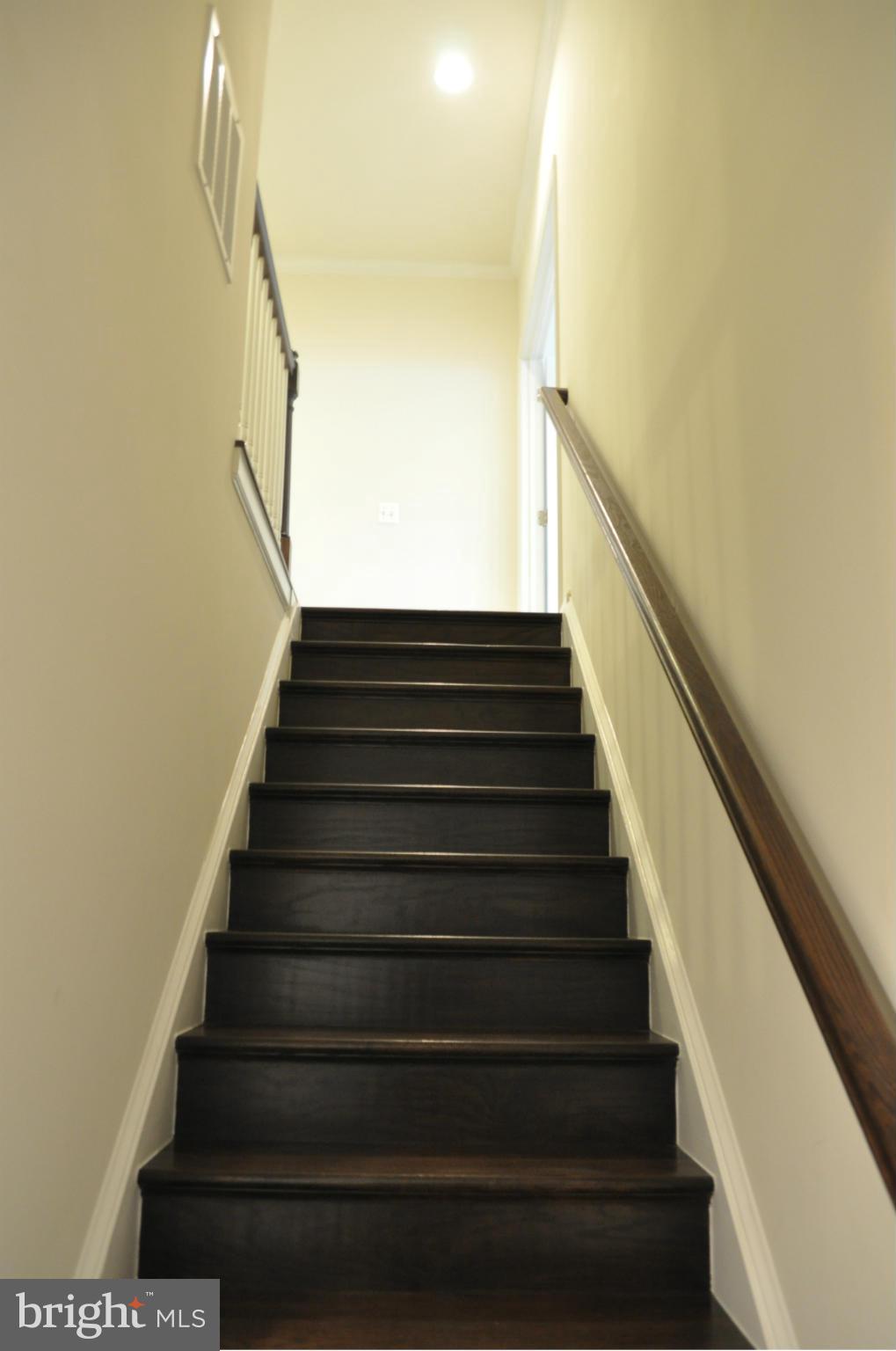 BRAMBLETON LANDBAY 3 - Residential Lease