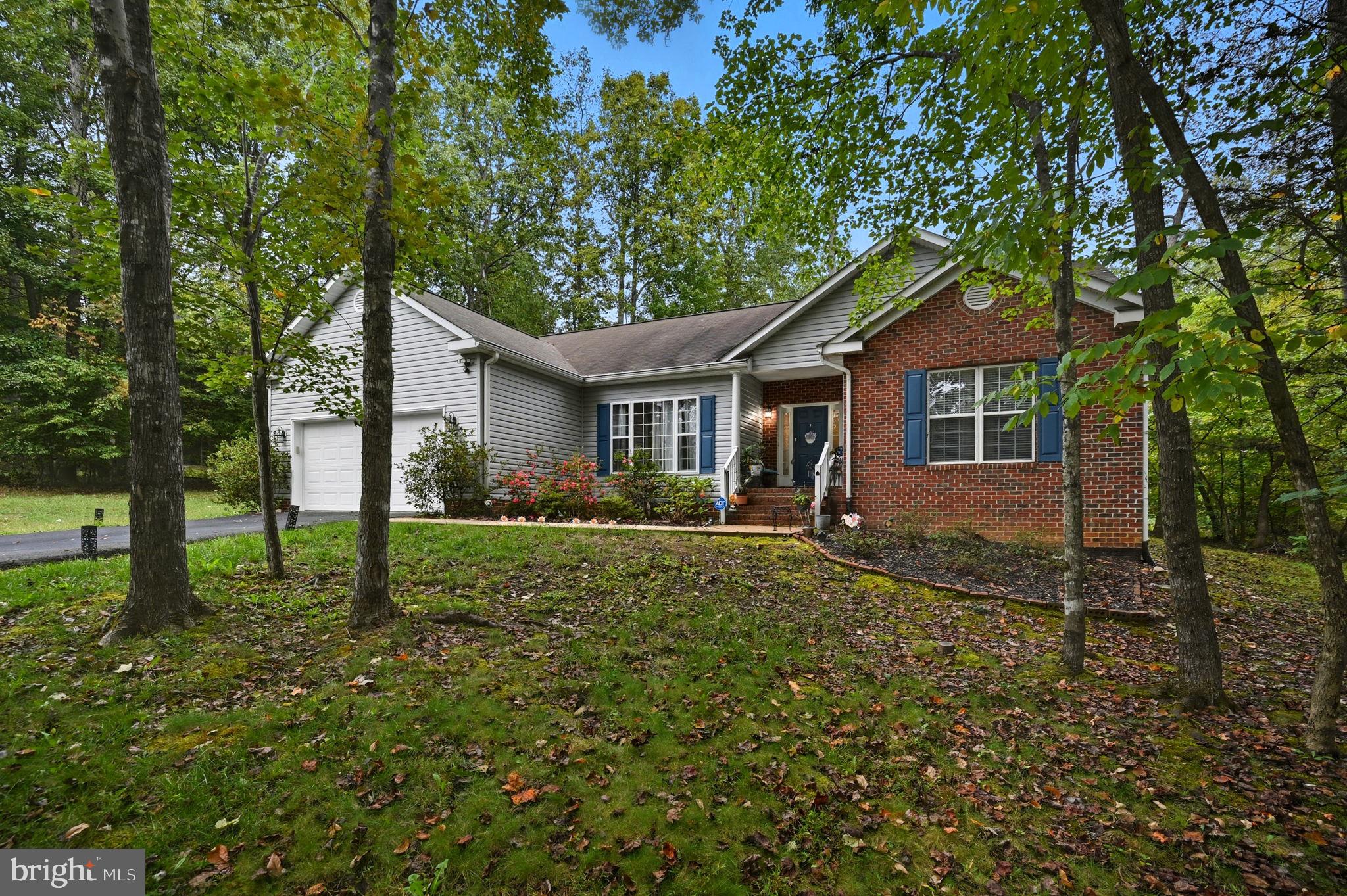 115 ASHLAWN COURT