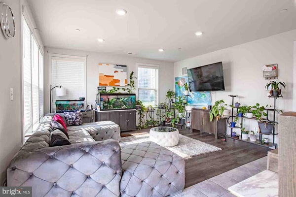 167 LYONS CREEK DR, LAUREL, MD 20708 - Image 982c3c4e9d14bb37d334dff5b768d0f2/448105430