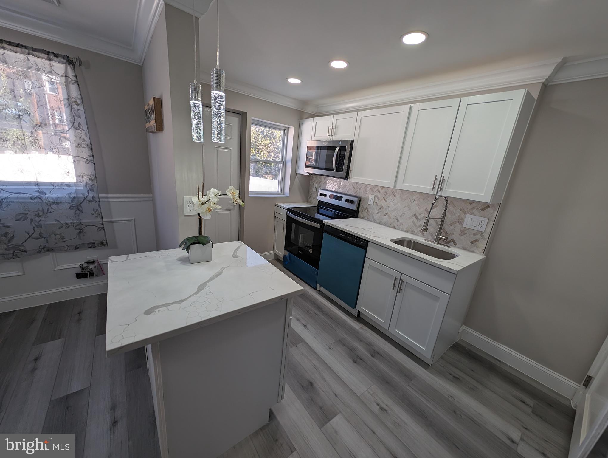 PARKSIDE - Residential