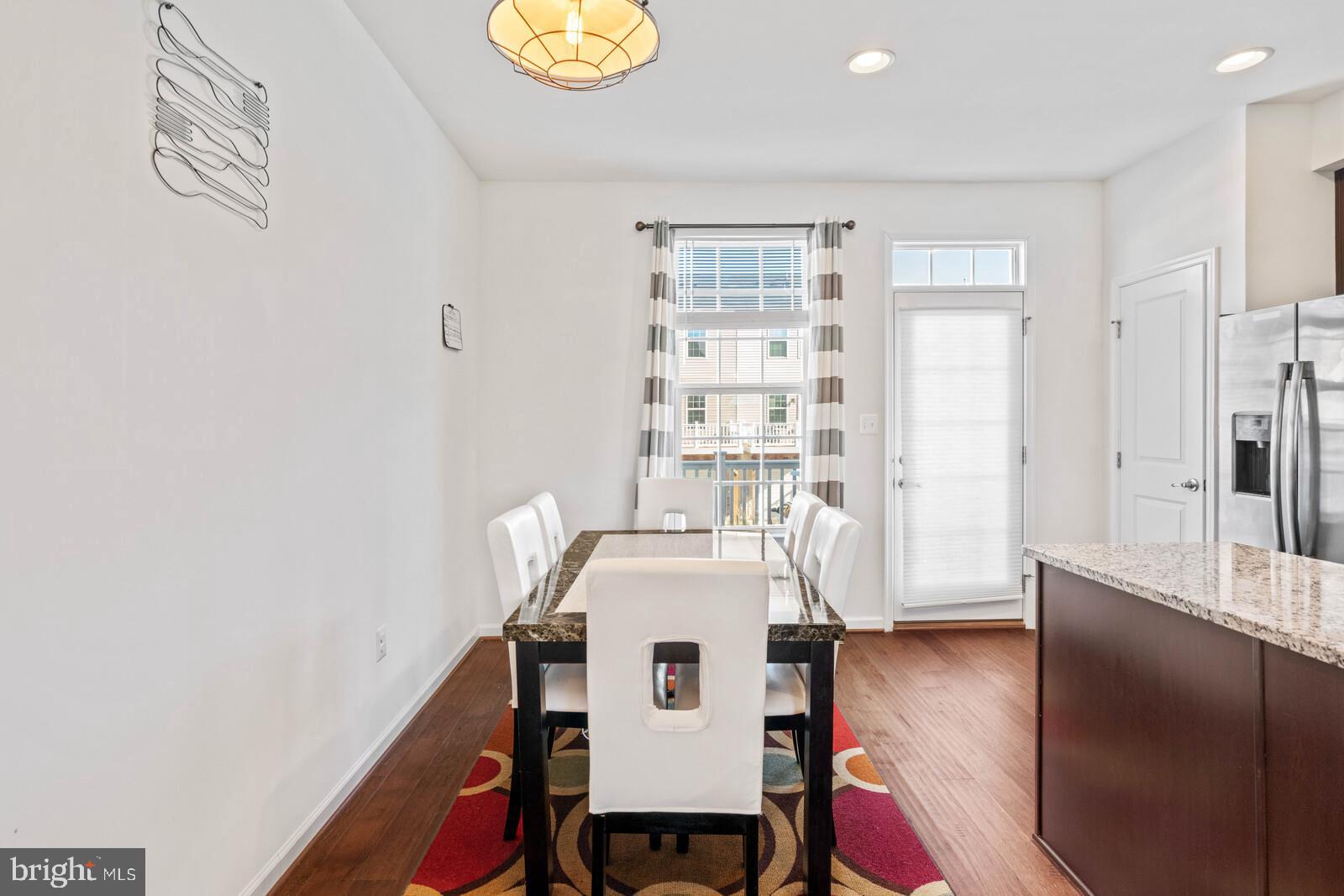 FEATHERSTONE STATION CONDOMINIUMS - Residential