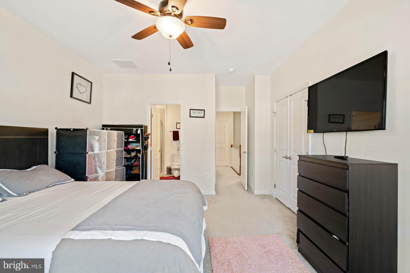 FEATHERSTONE STATION CONDOMINIUMS - Residential