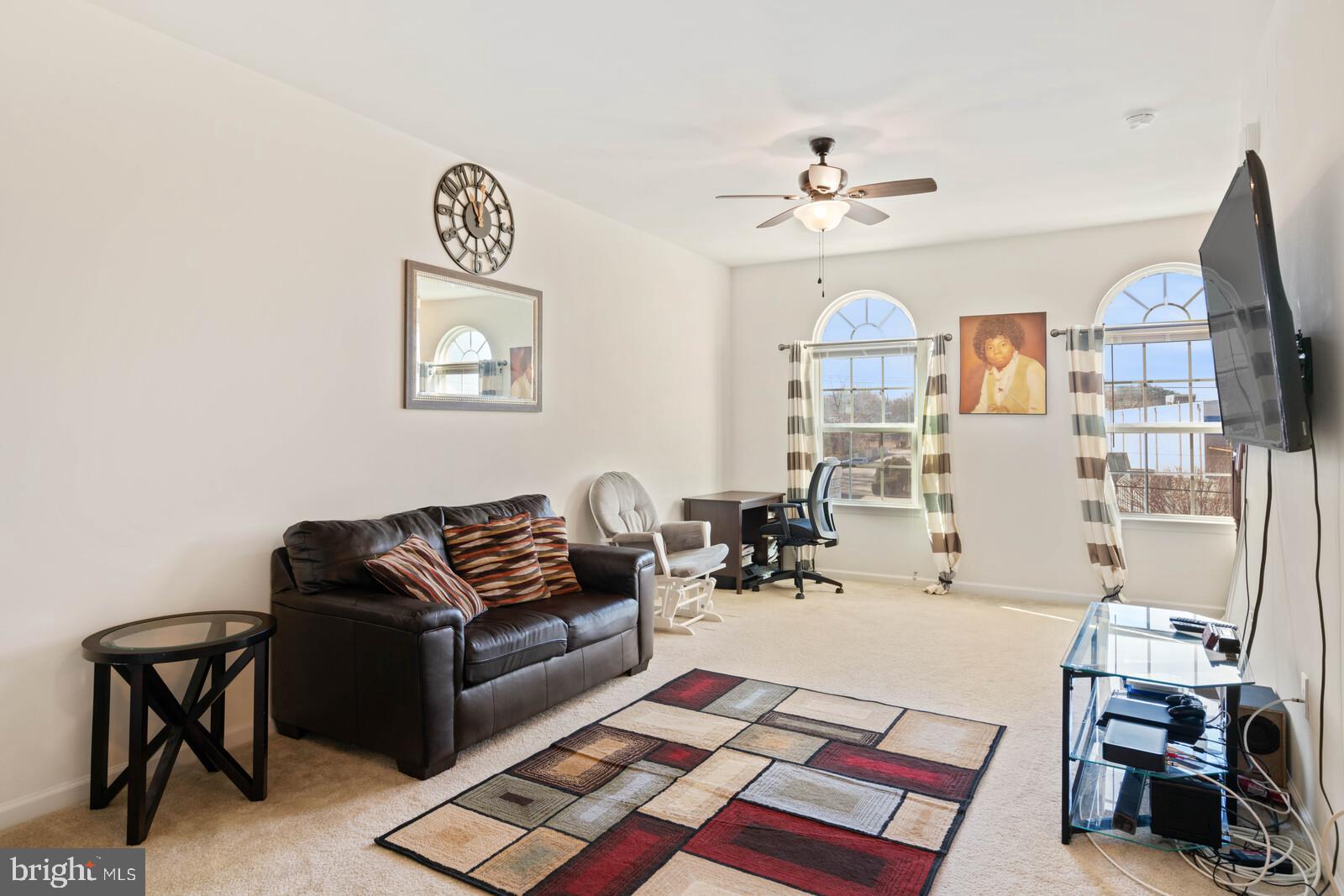 FEATHERSTONE STATION CONDOMINIUMS - Residential