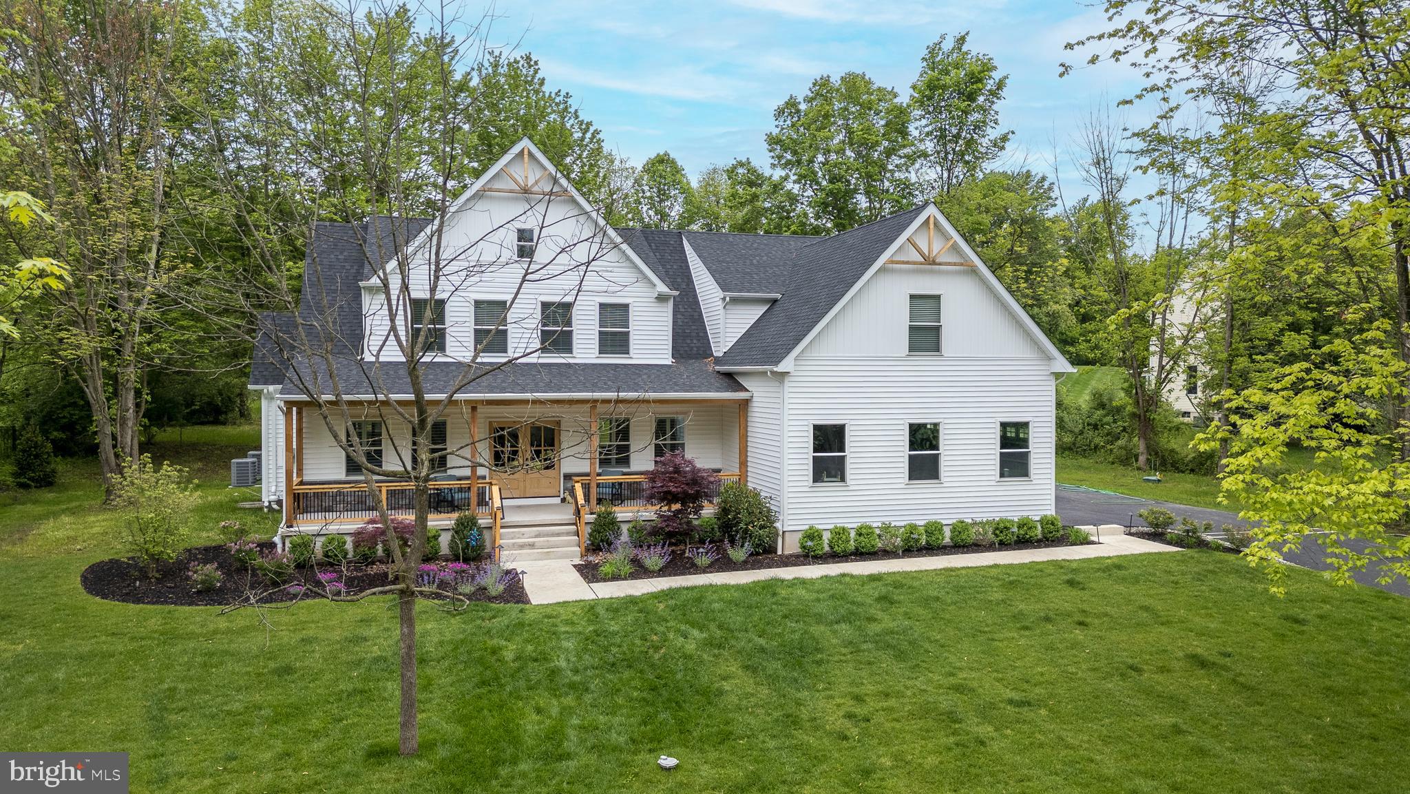 WELLINGTON ESTS - Residential