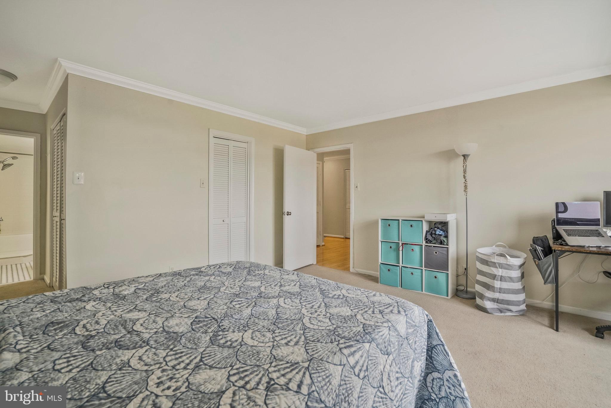 TOWER VILLAS - Residential