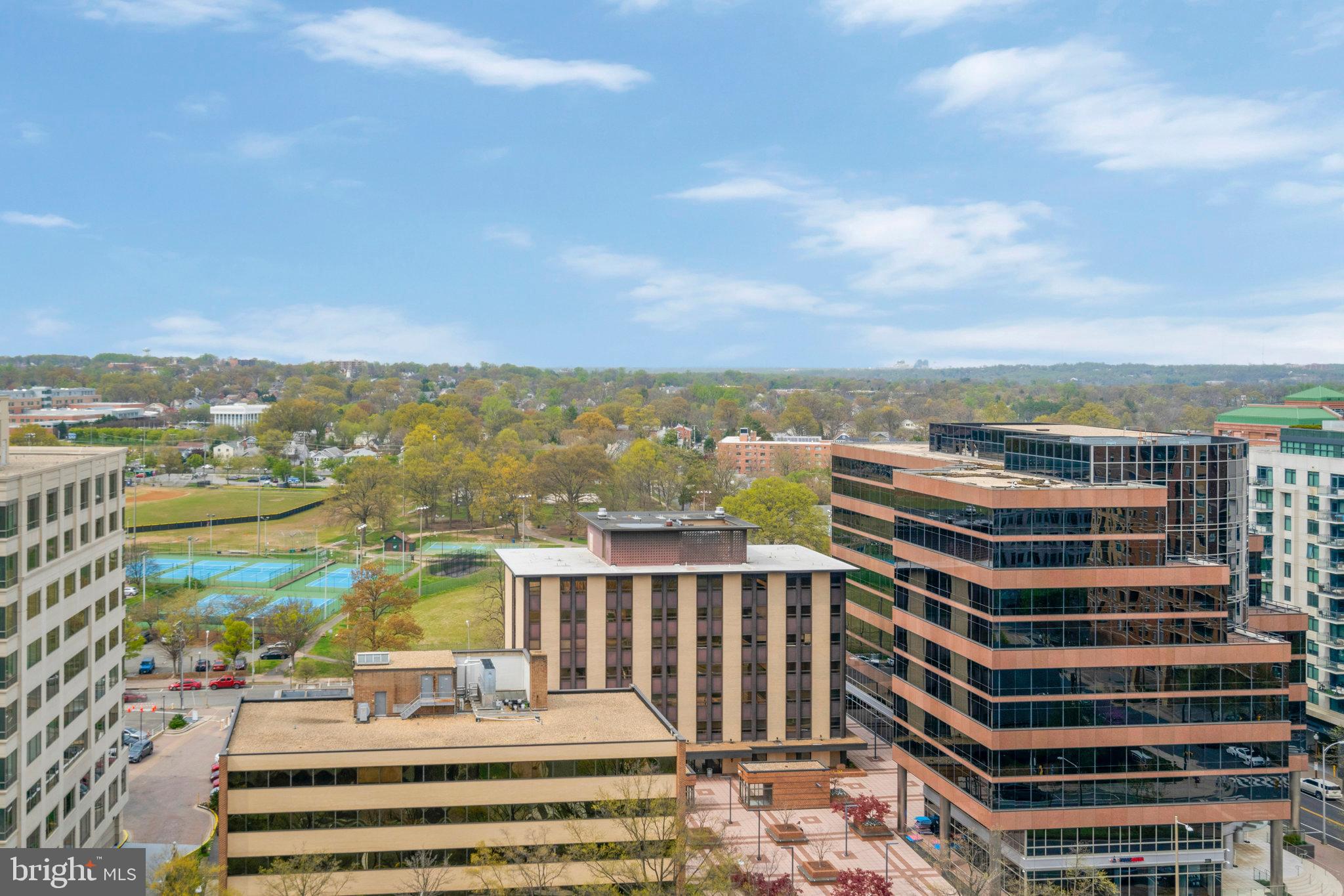 TOWER VILLAS - Residential