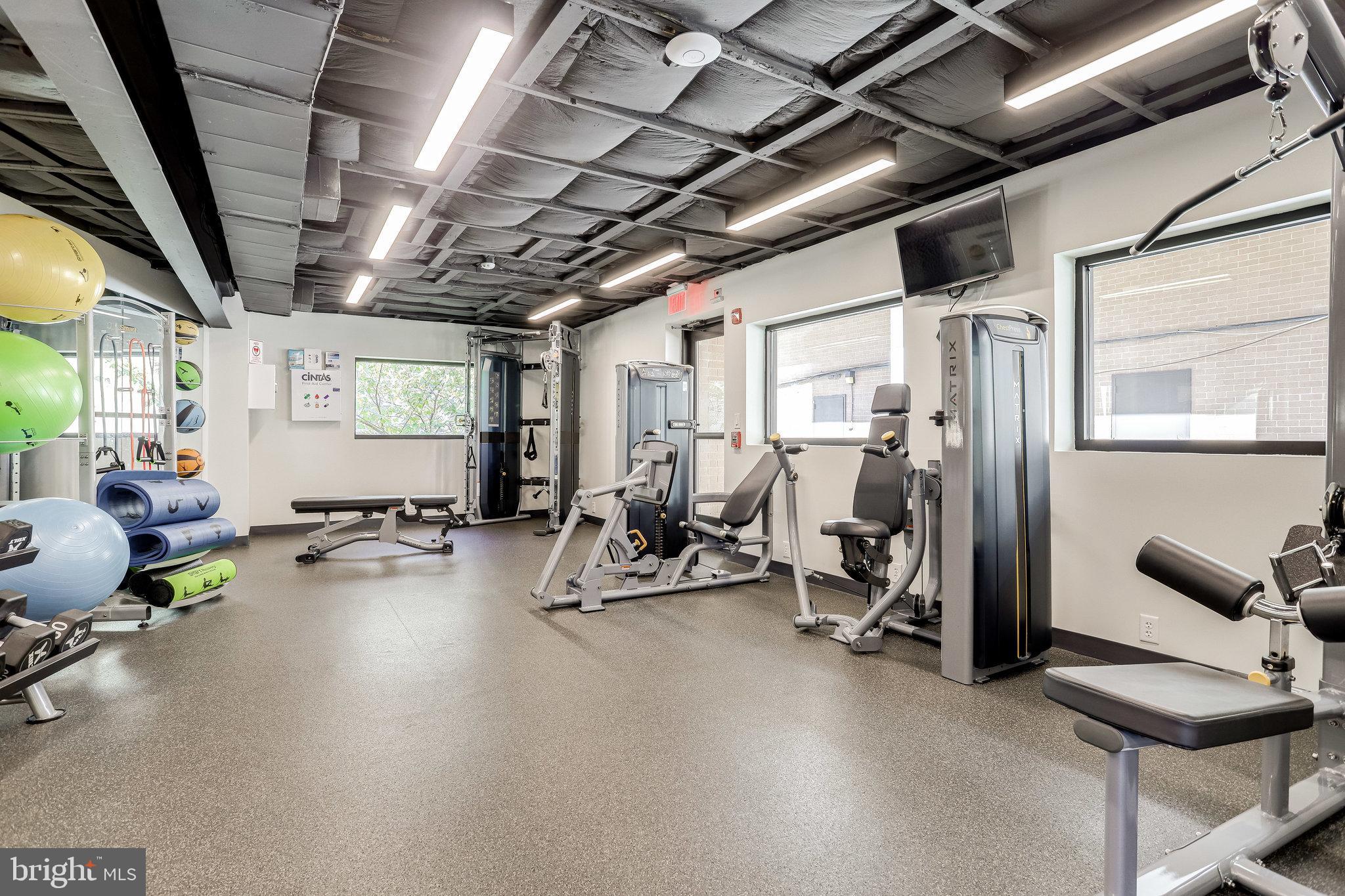 TOWER VILLAS - Residential