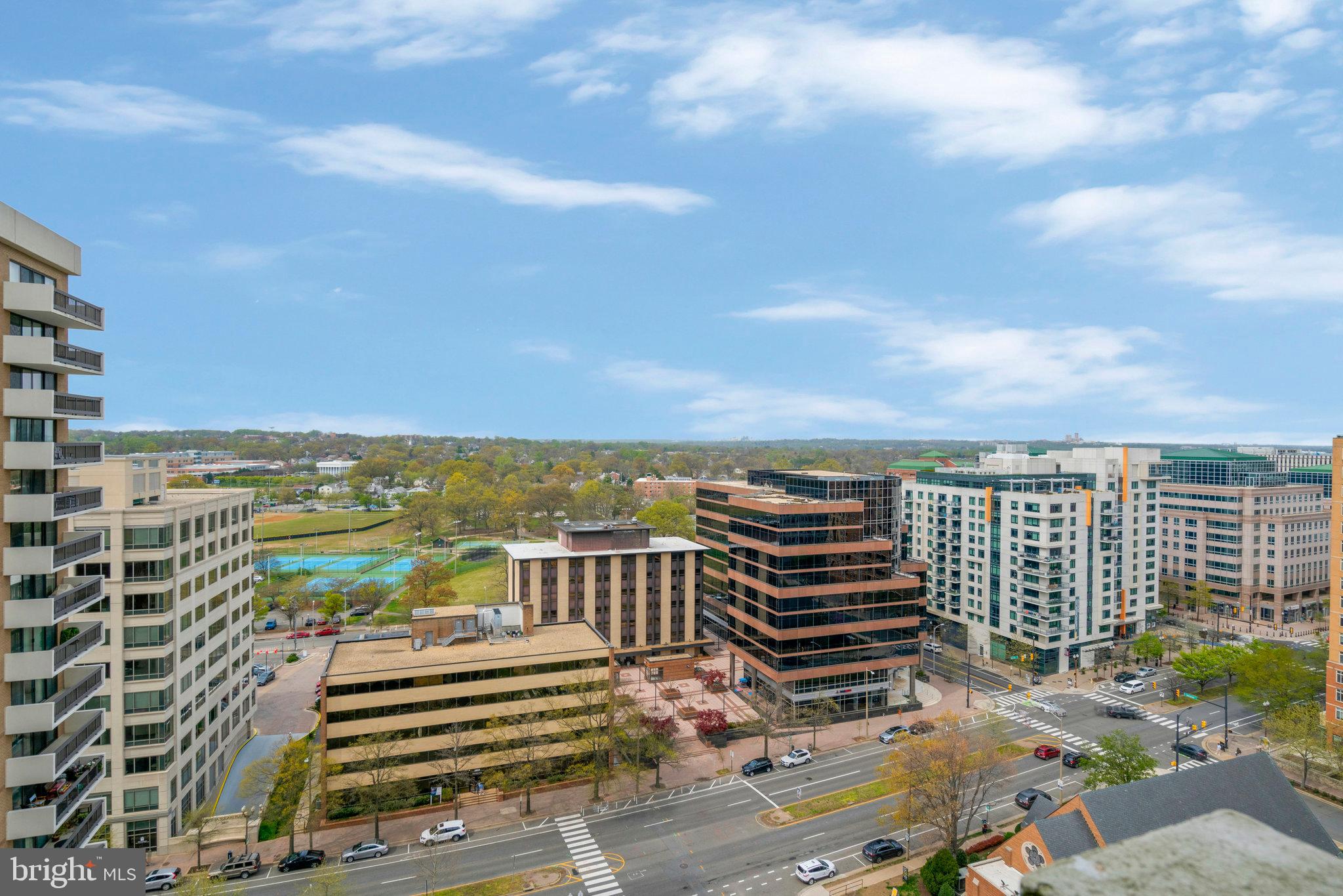 TOWER VILLAS - Residential