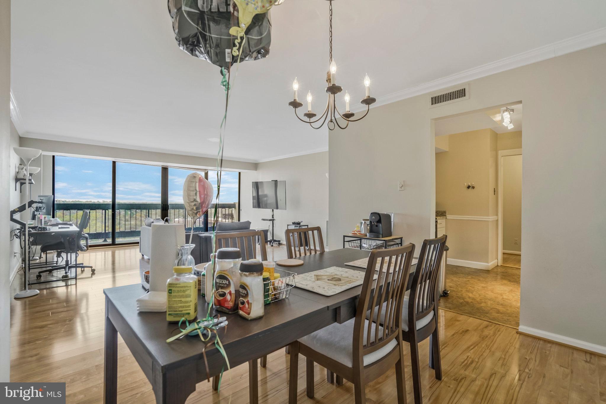 TOWER VILLAS - Residential