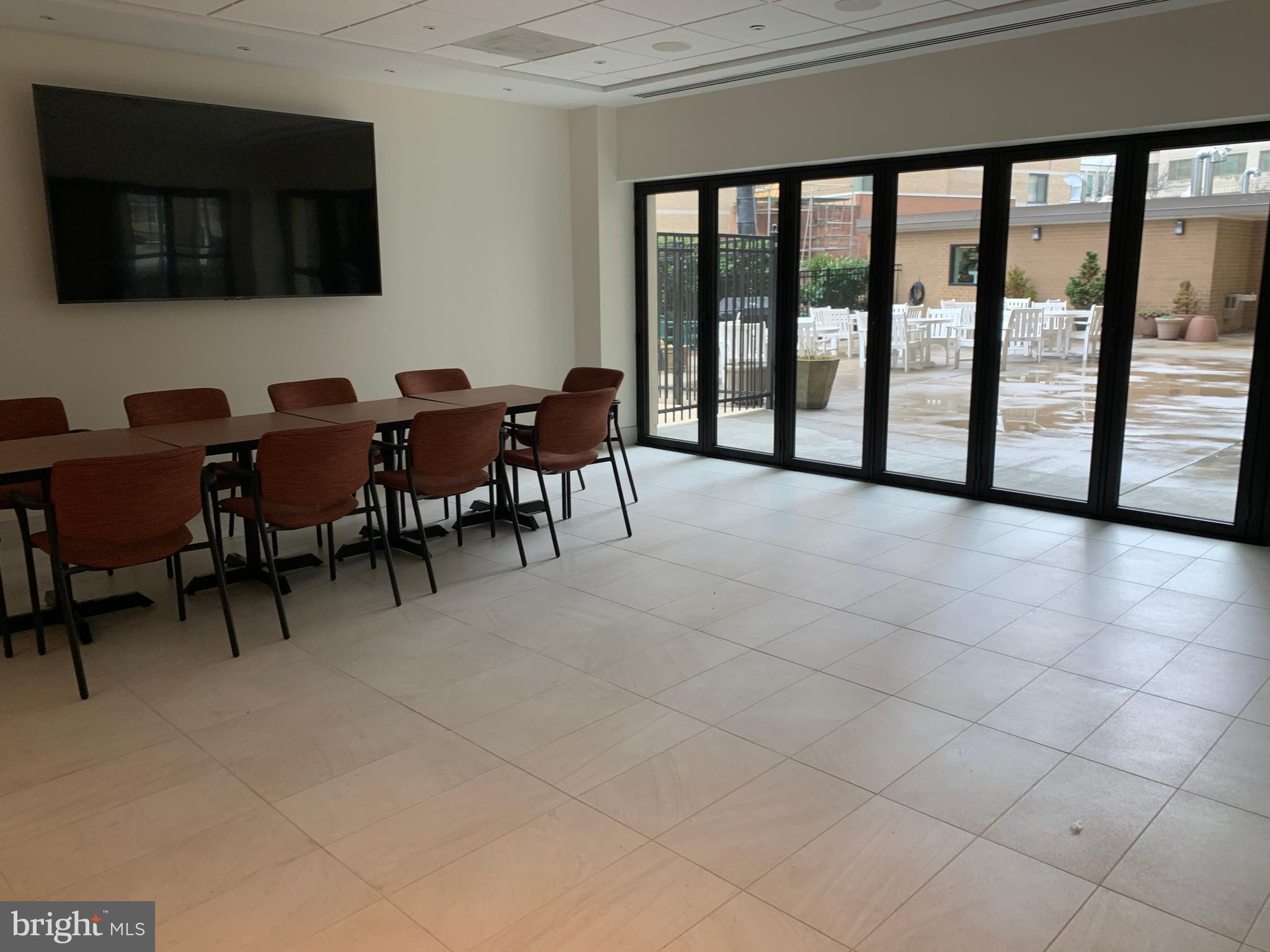 TOWER VILLAS - Residential