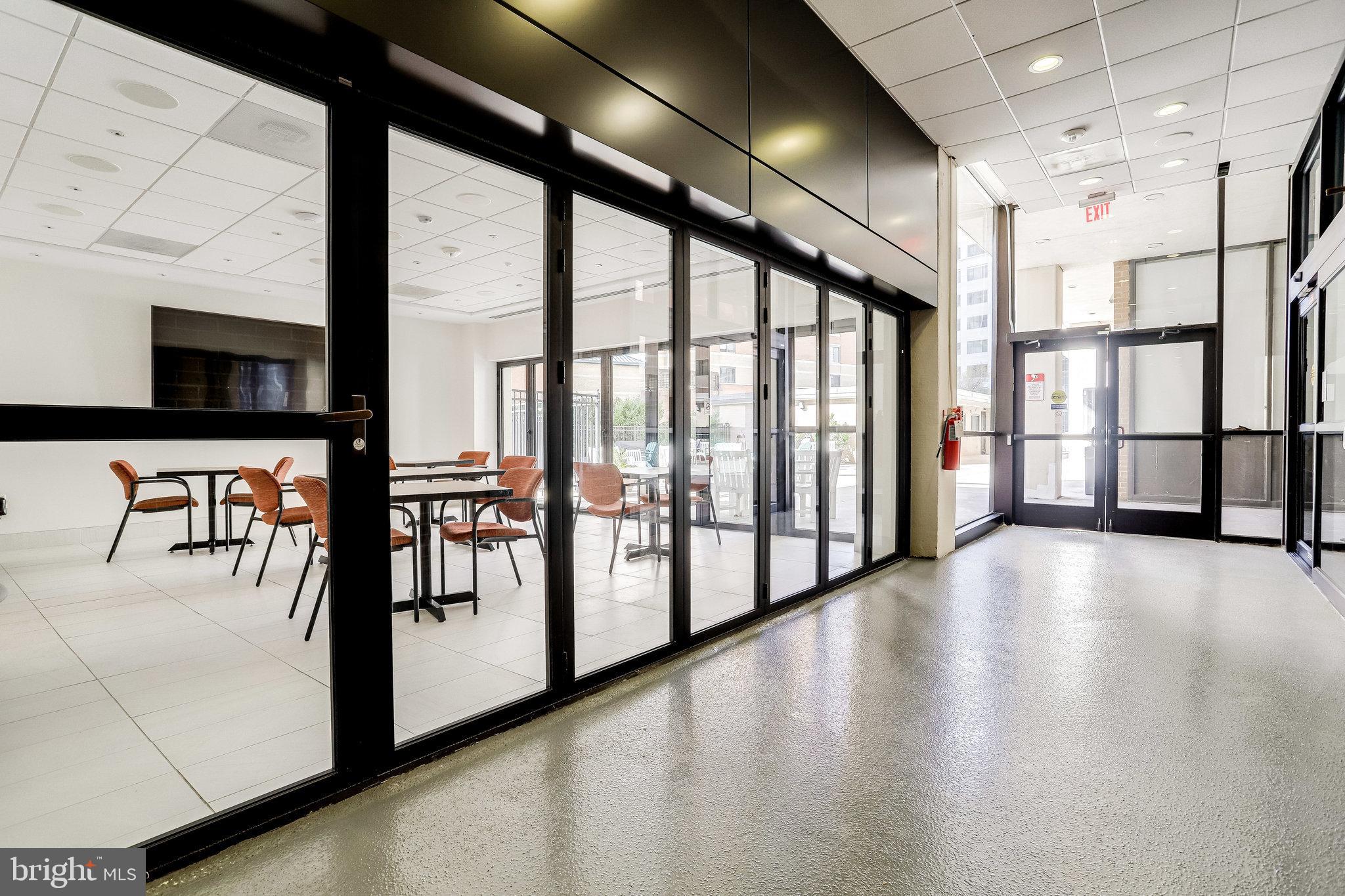 TOWER VILLAS - Residential