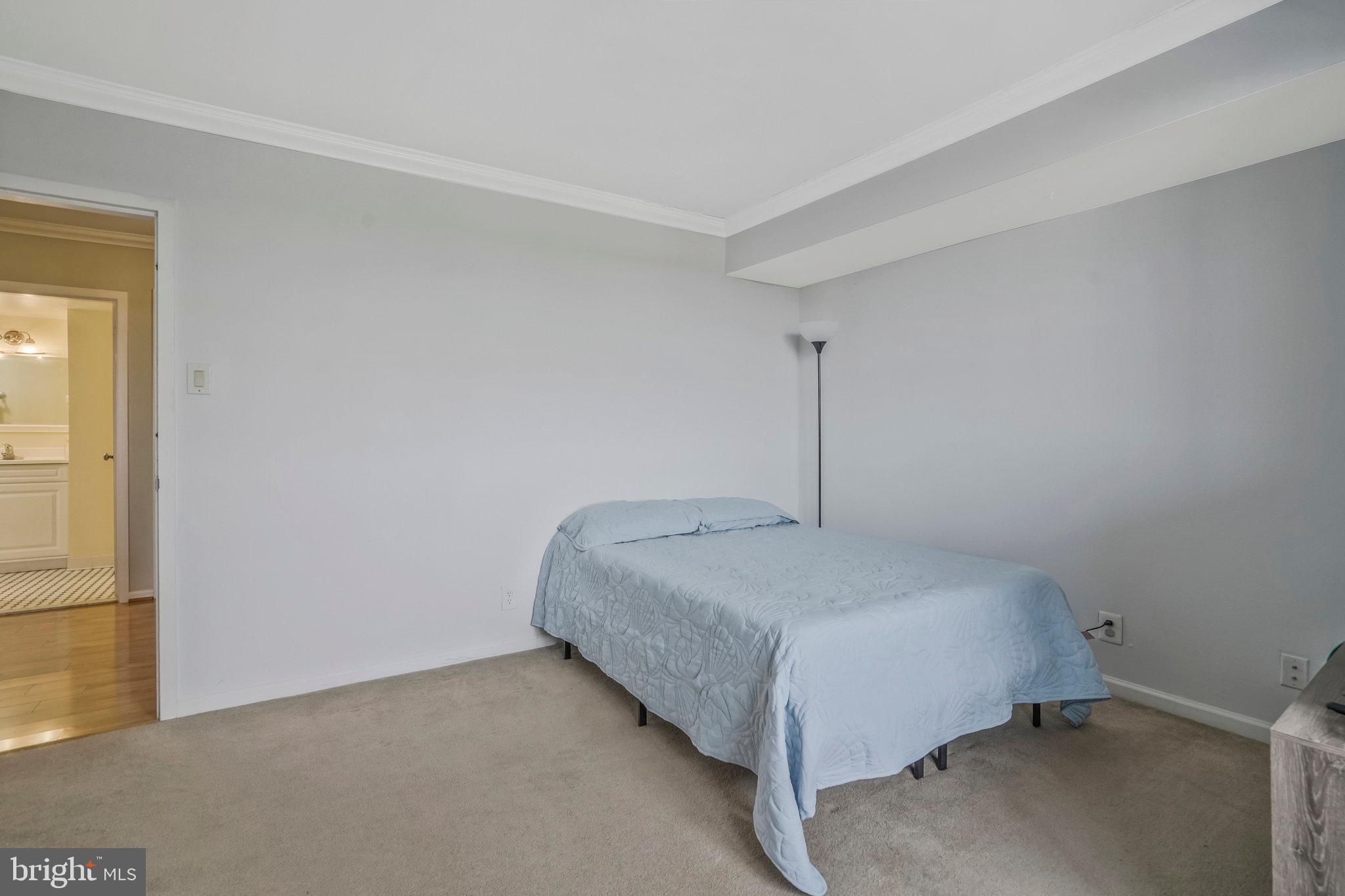 TOWER VILLAS - Residential