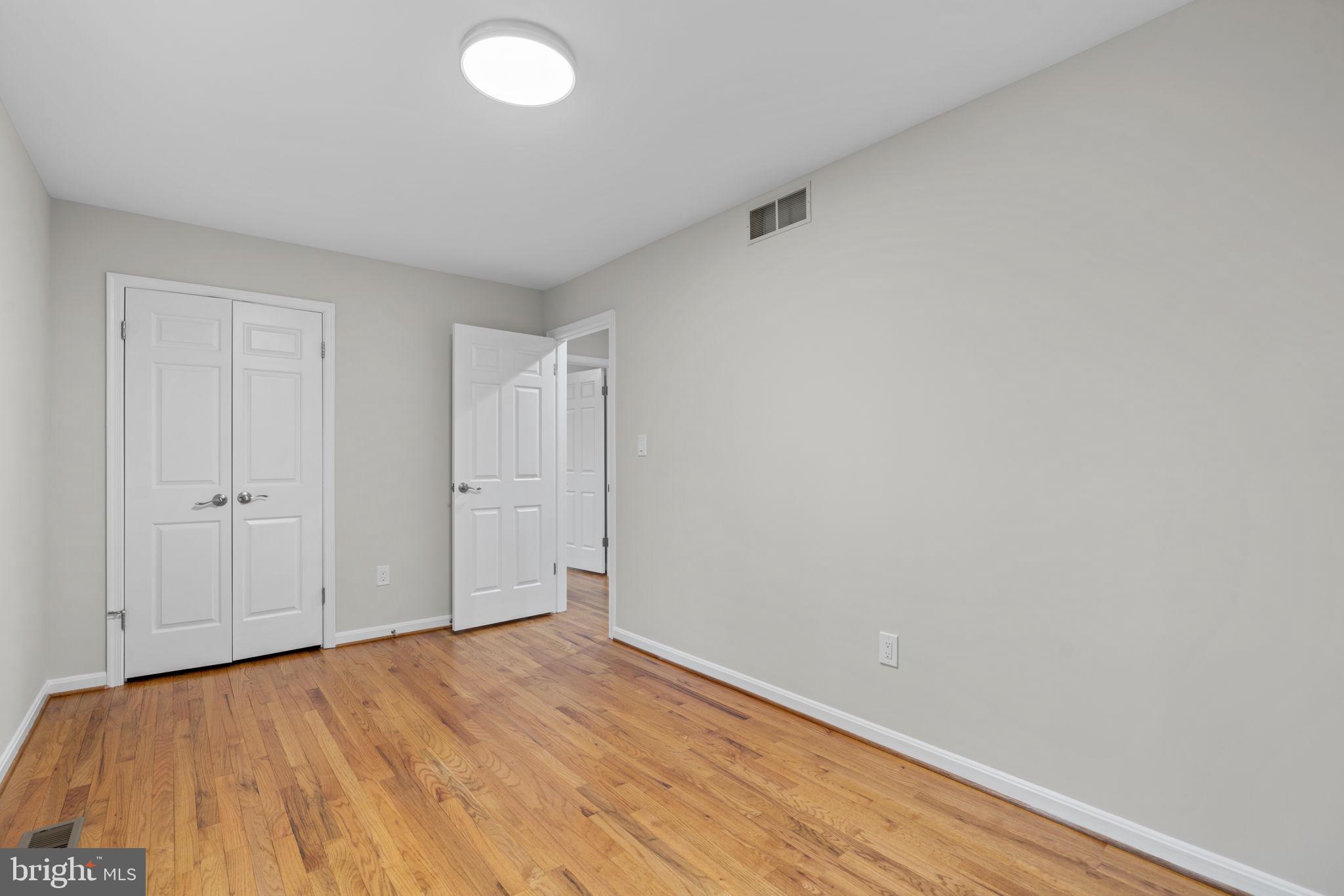 KINGS CONTRIVANCE - Residential