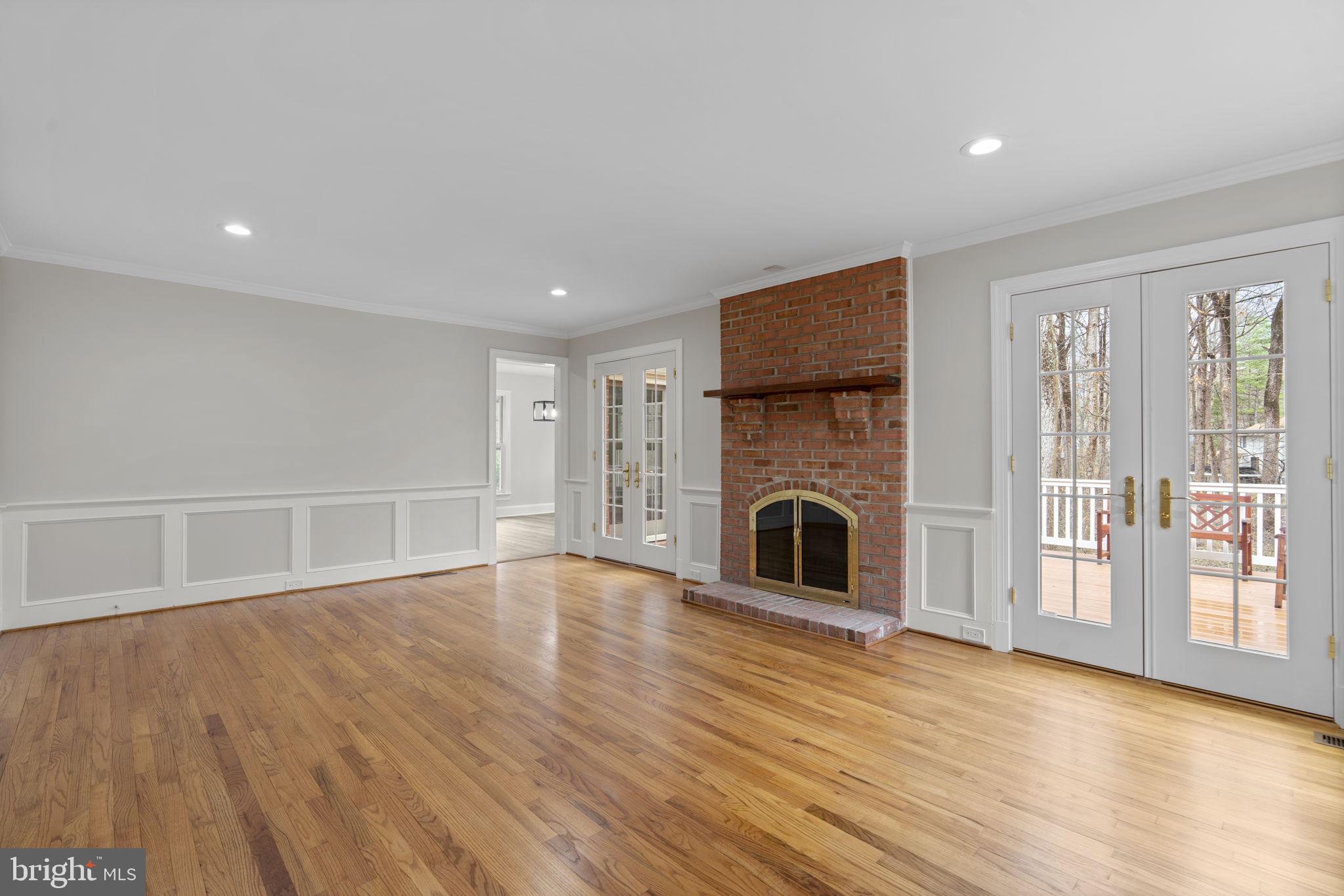 KINGS CONTRIVANCE - Residential