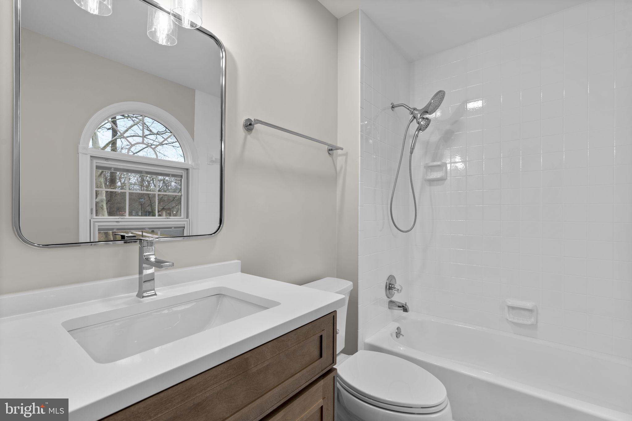 KINGS CONTRIVANCE - Residential