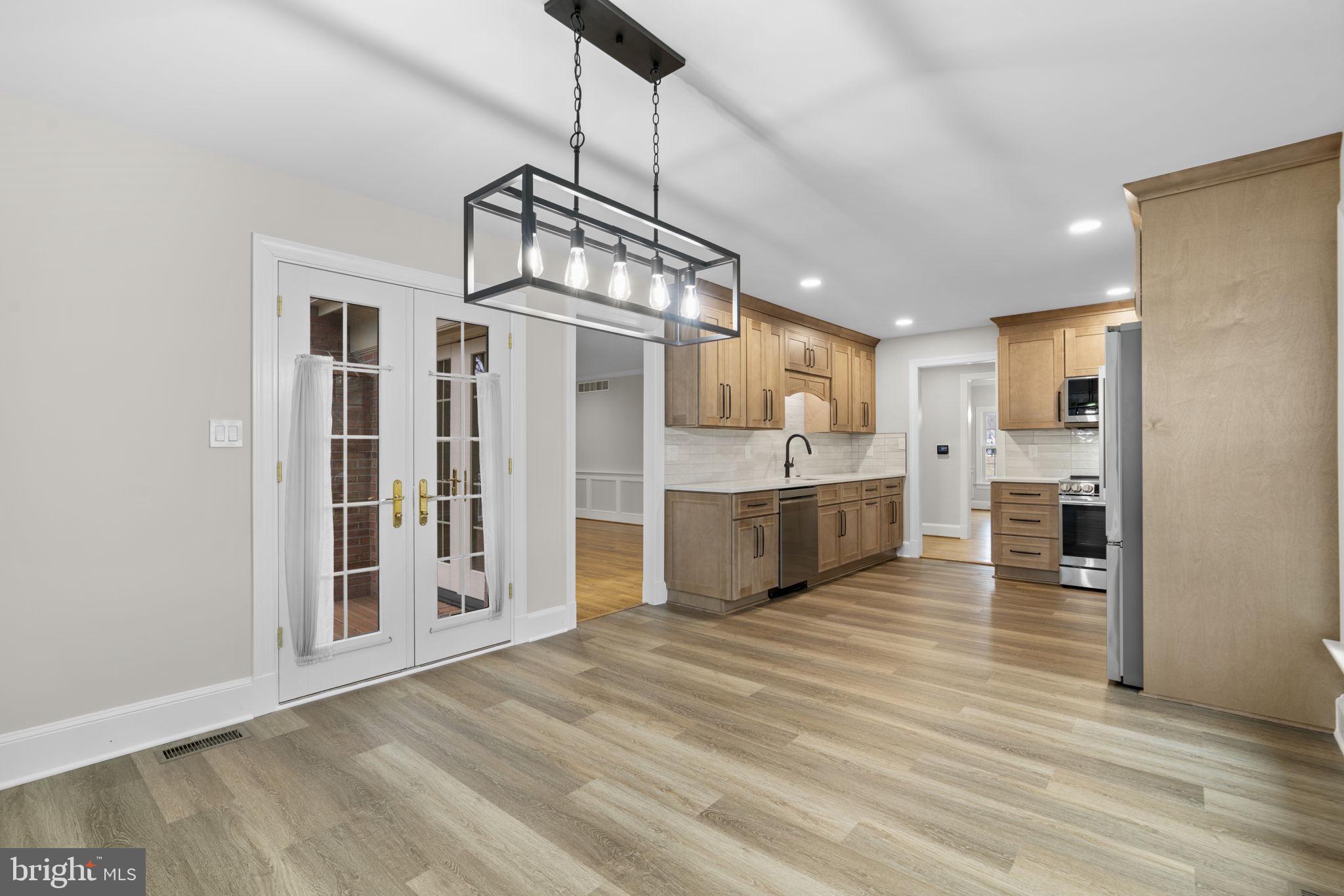 KINGS CONTRIVANCE - Residential