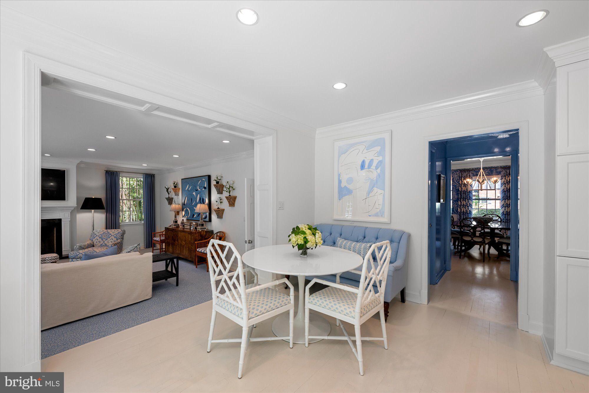 CHEVY CHASE - Residential