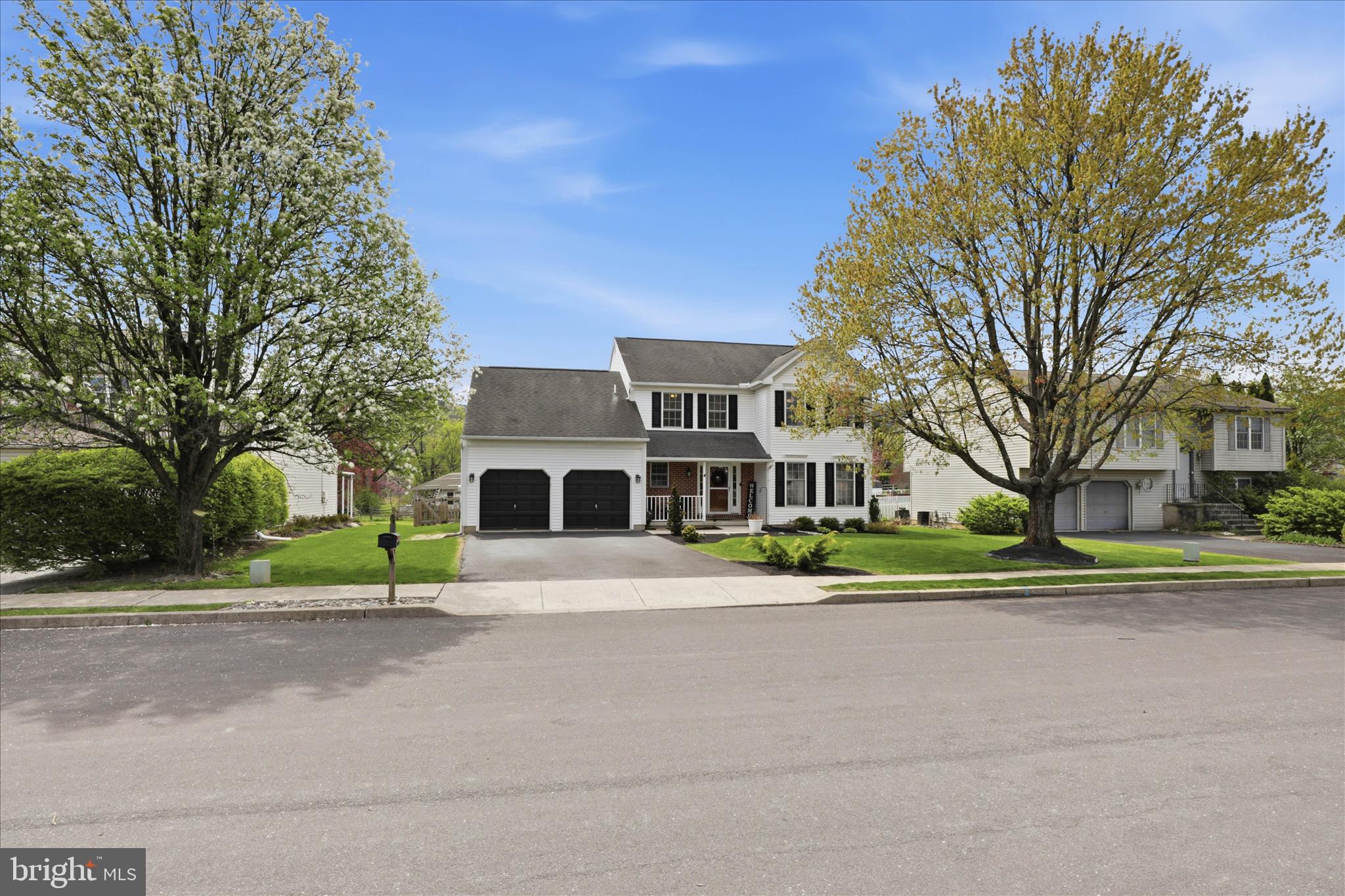 BROOKVIEW - Residential