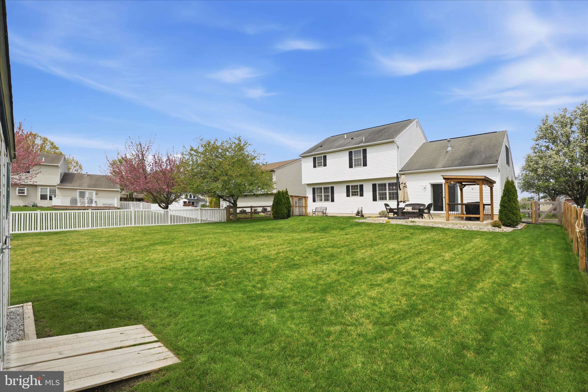 BROOKVIEW - Residential