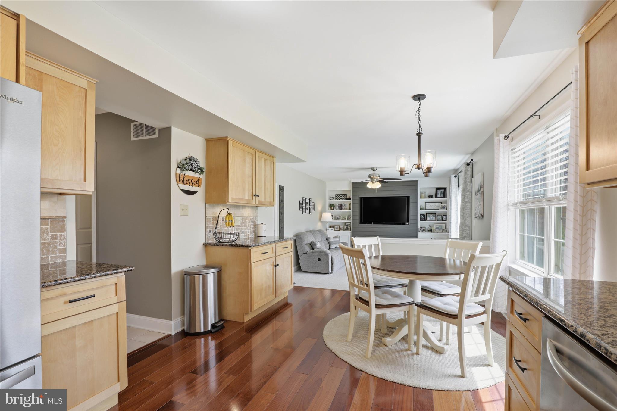 BROOKVIEW - Residential