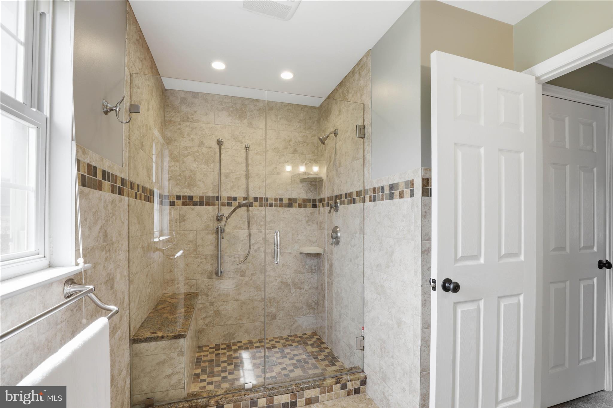 BROOKVIEW - Residential