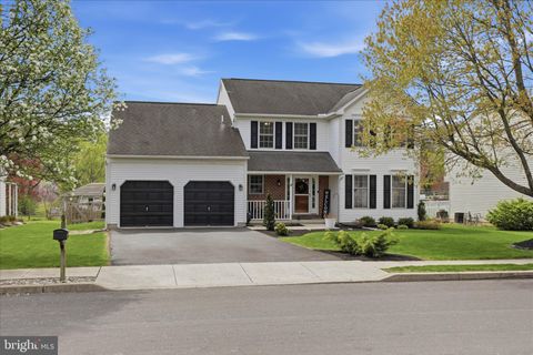 Homes For Sale - 3 Sharon Lane<br/> Berks County, WERNERSVILLE, PA 19565