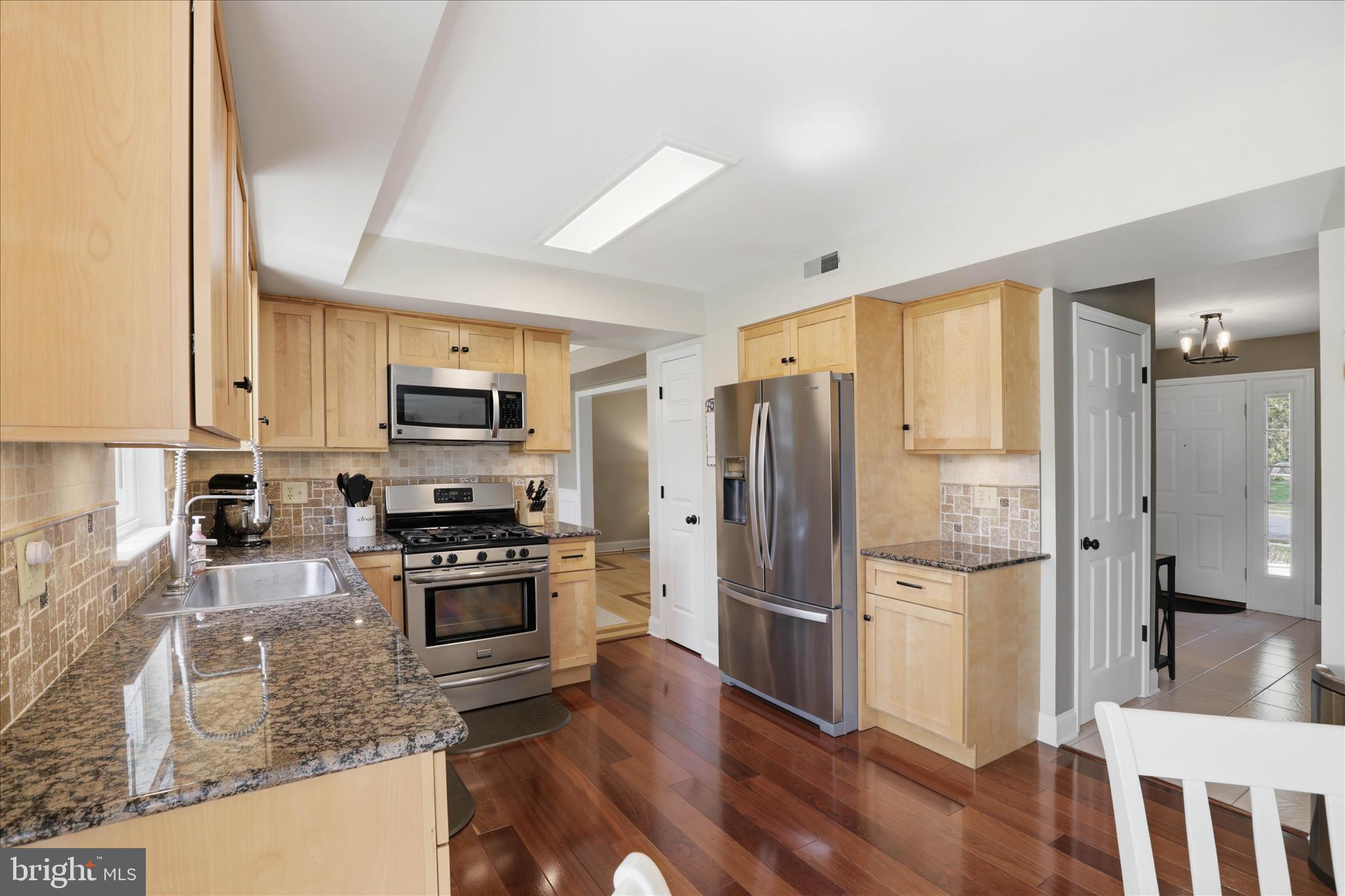 BROOKVIEW - Residential