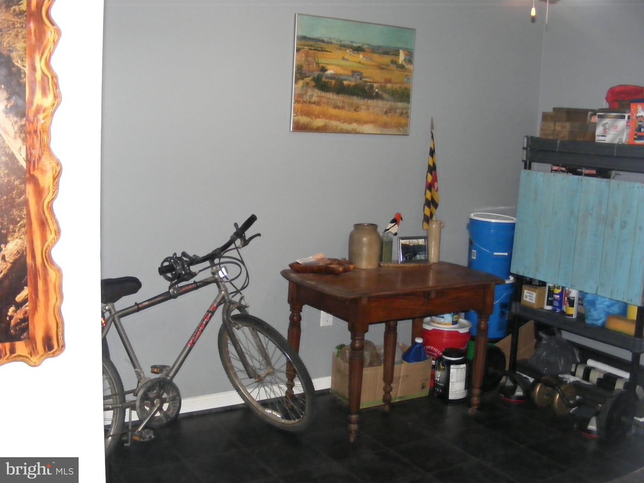 PATRICK HENRY ESTATES - Residential