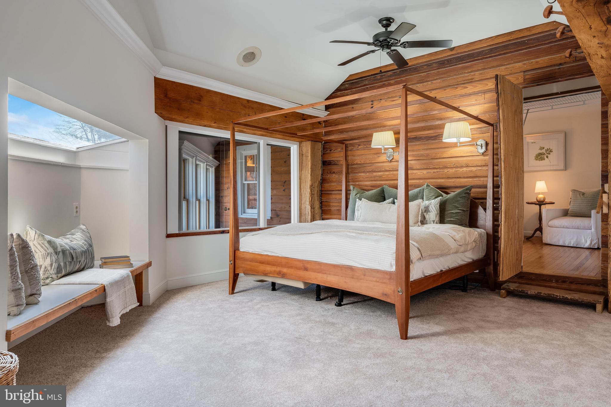 LEESBURG TOWN - Residential