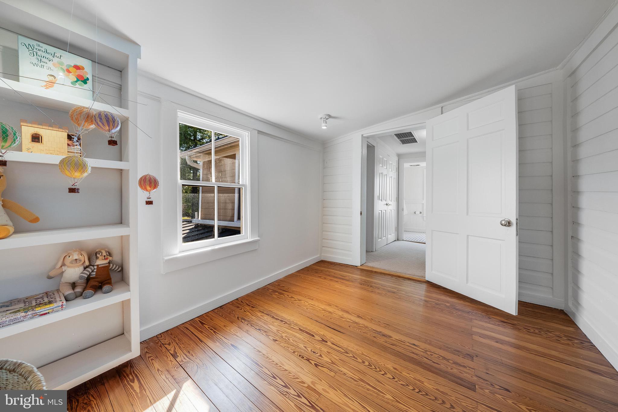 LEESBURG TOWN - Residential