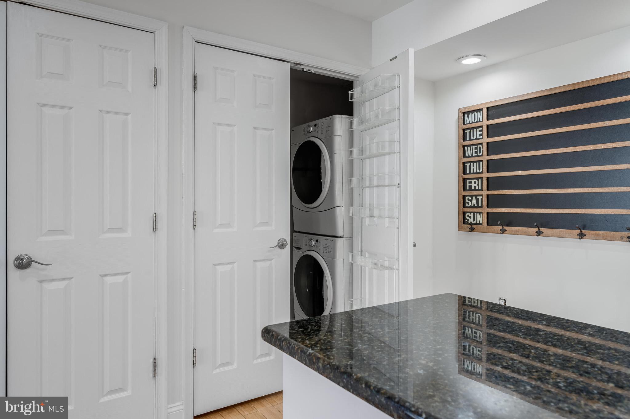 LEESBURG TOWN - Residential