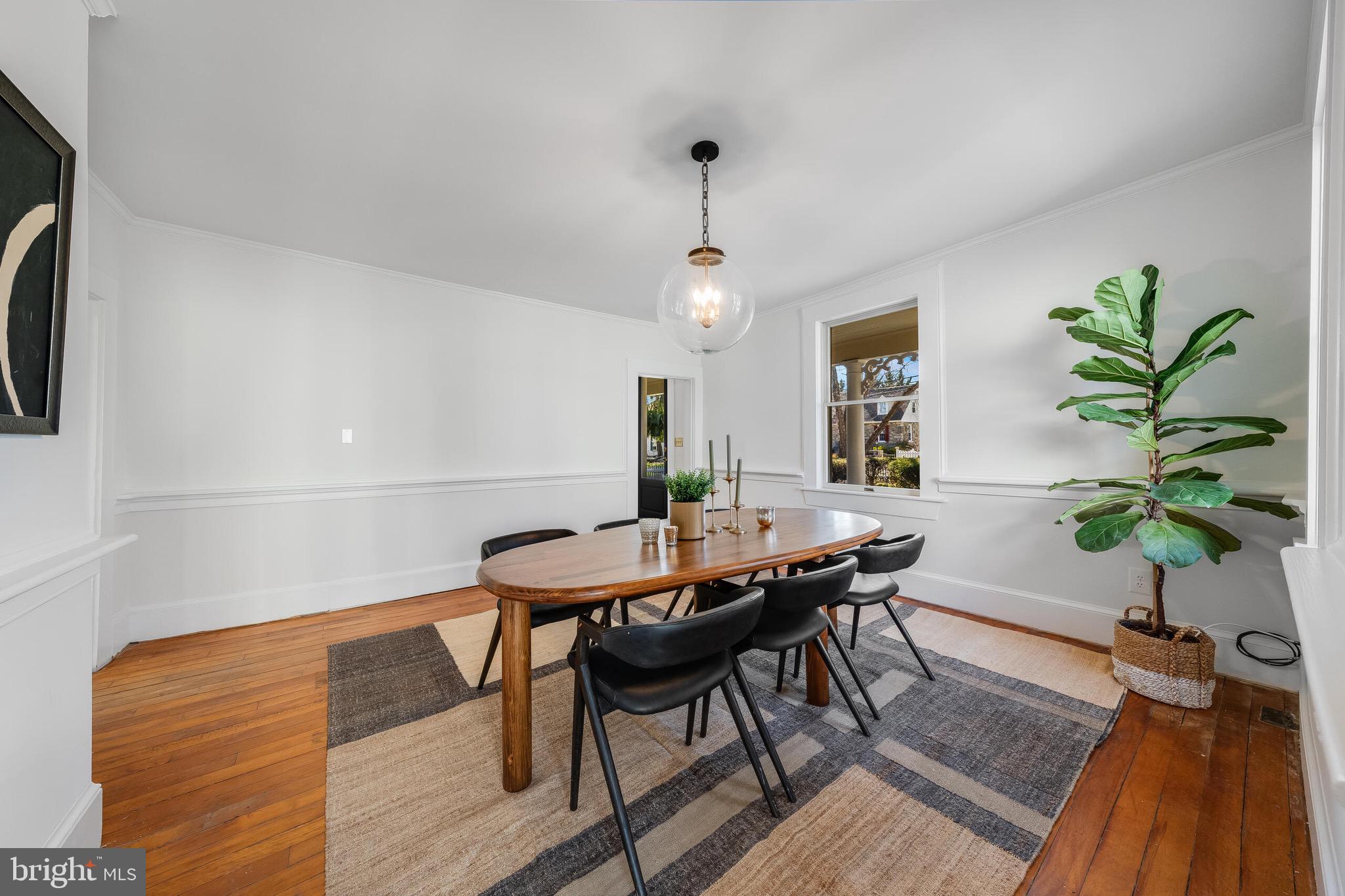 LEESBURG TOWN - Residential