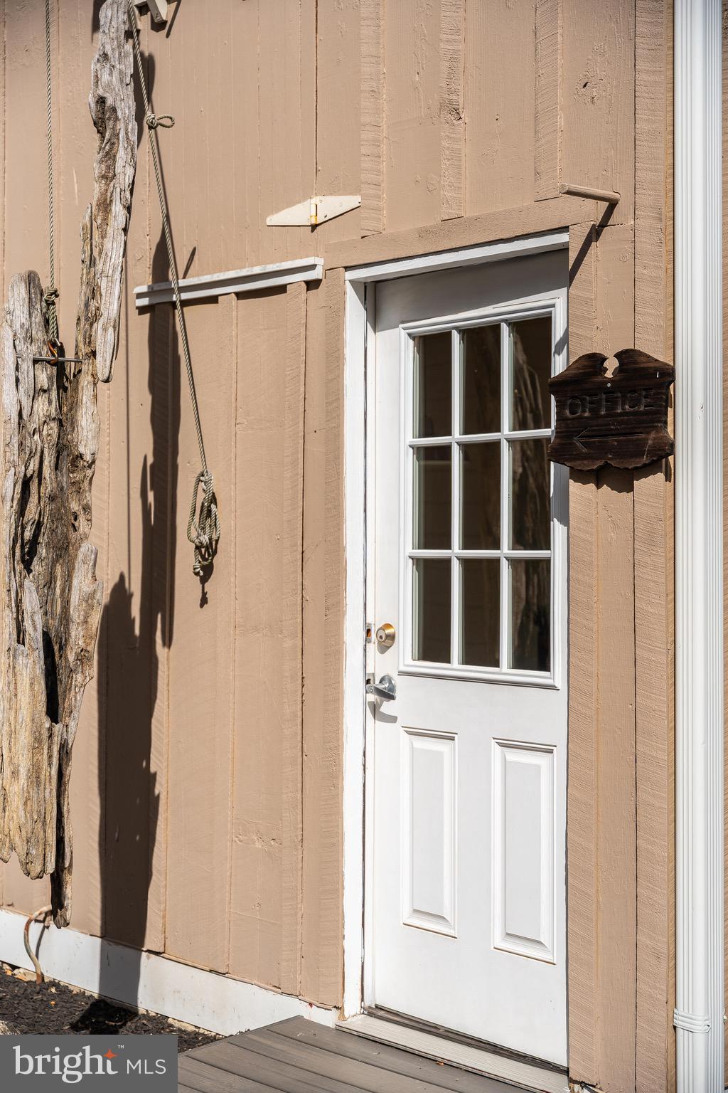 LEESBURG TOWN - Residential