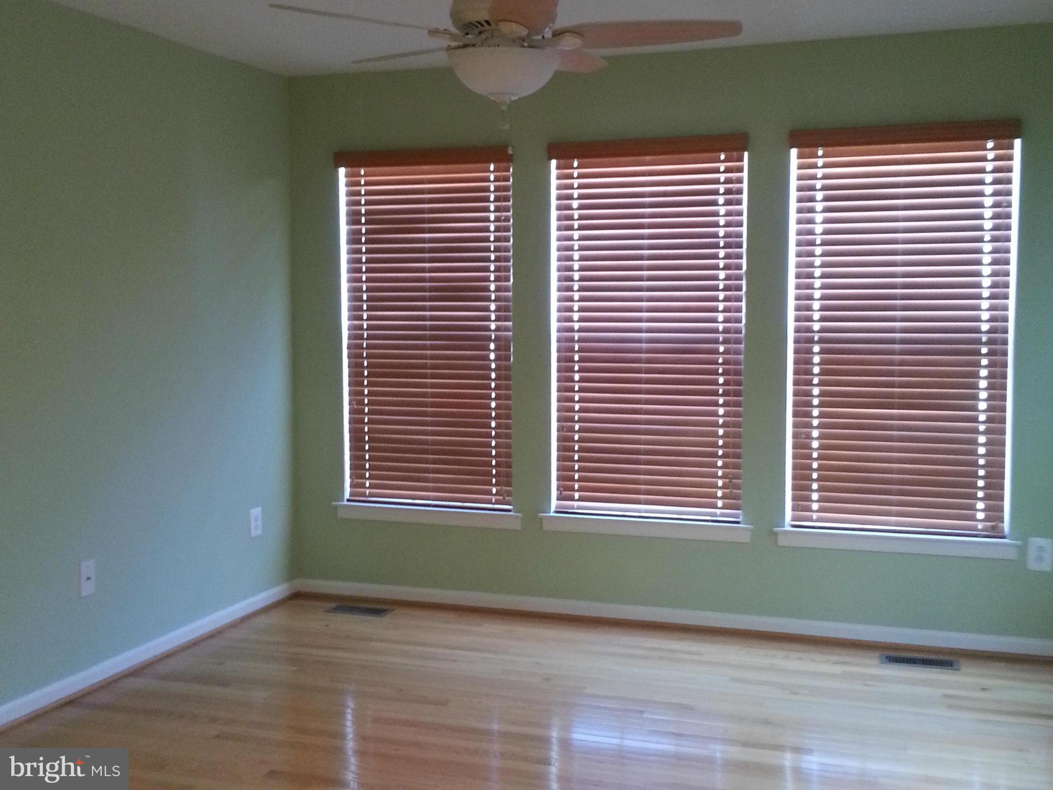 LAKELAND PLACE - Residential