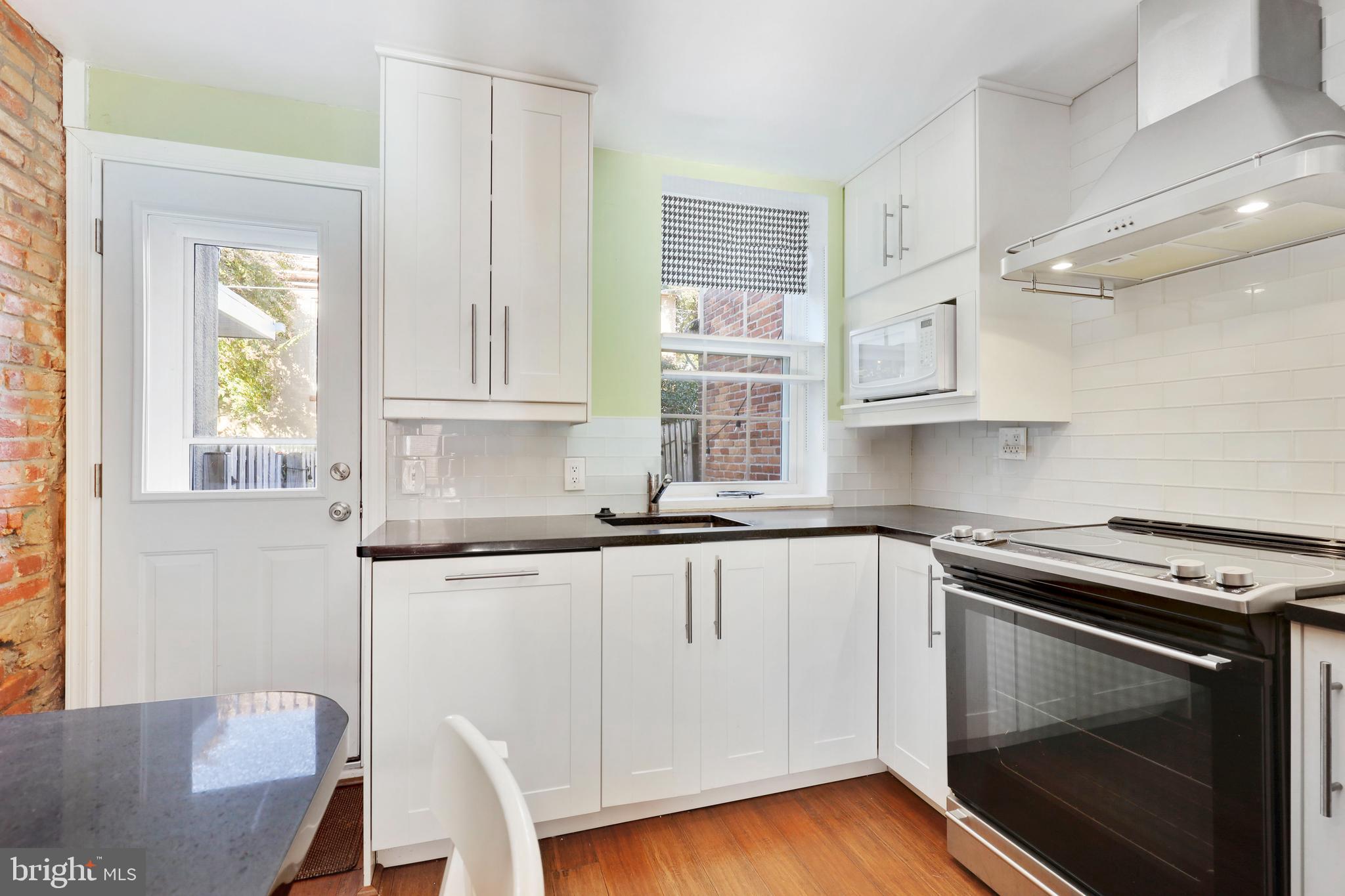 FEDERAL HILL HISTORIC DISTRICT - Residential Lease