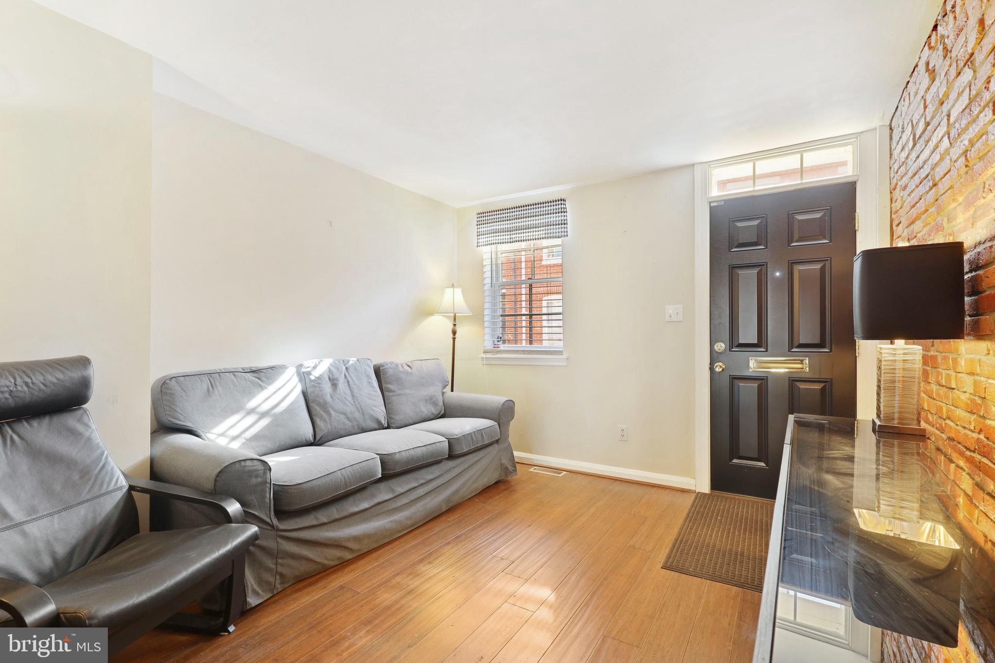 FEDERAL HILL HISTORIC DISTRICT - Residential Lease