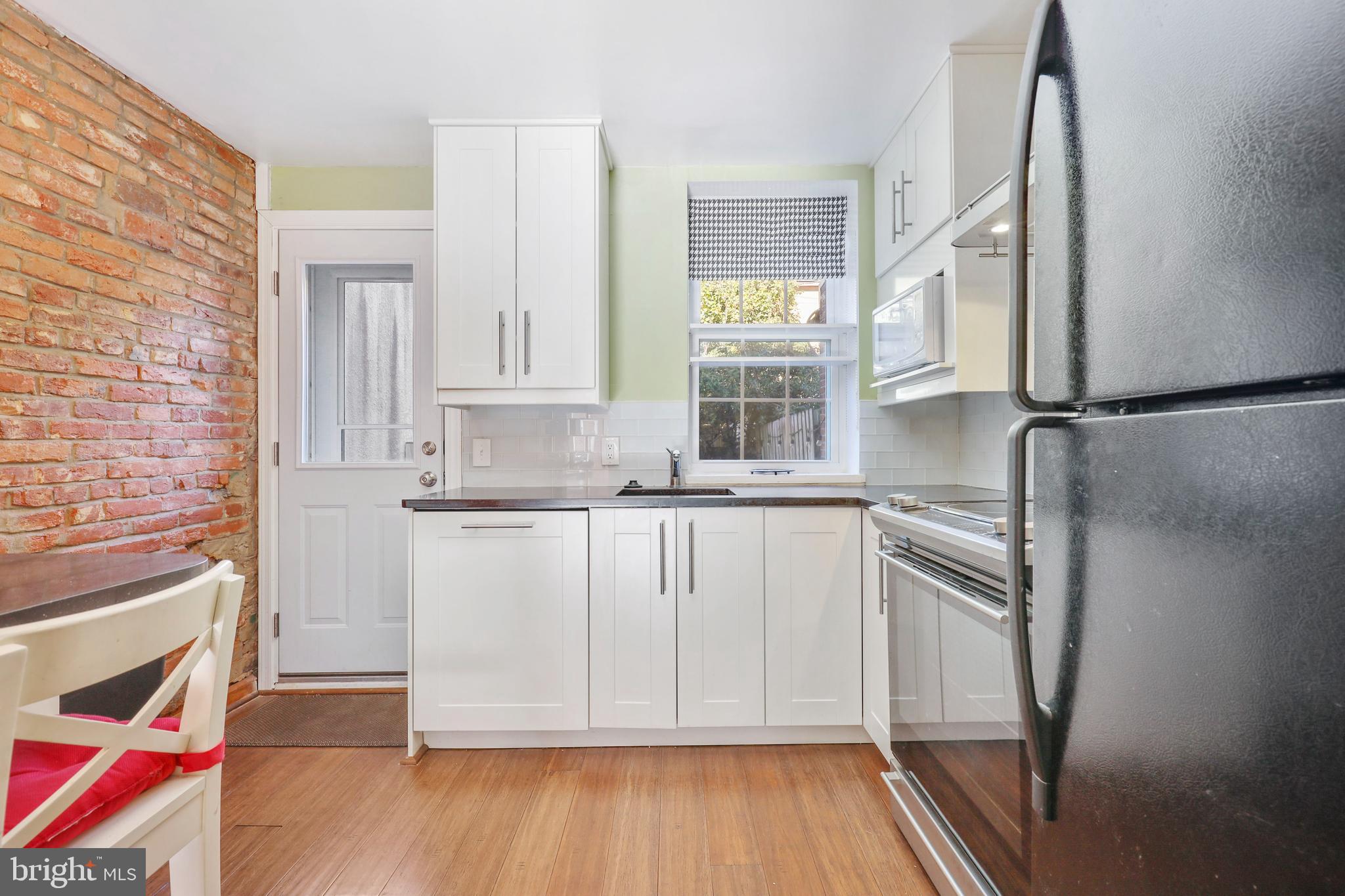 FEDERAL HILL HISTORIC DISTRICT - Residential Lease