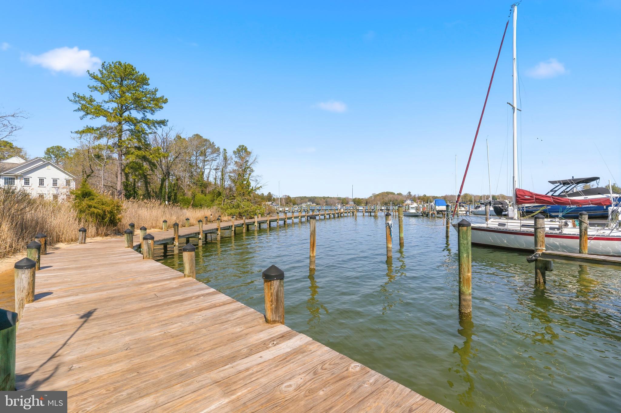 MILL CREEK CONDOMINIUMS - Residential