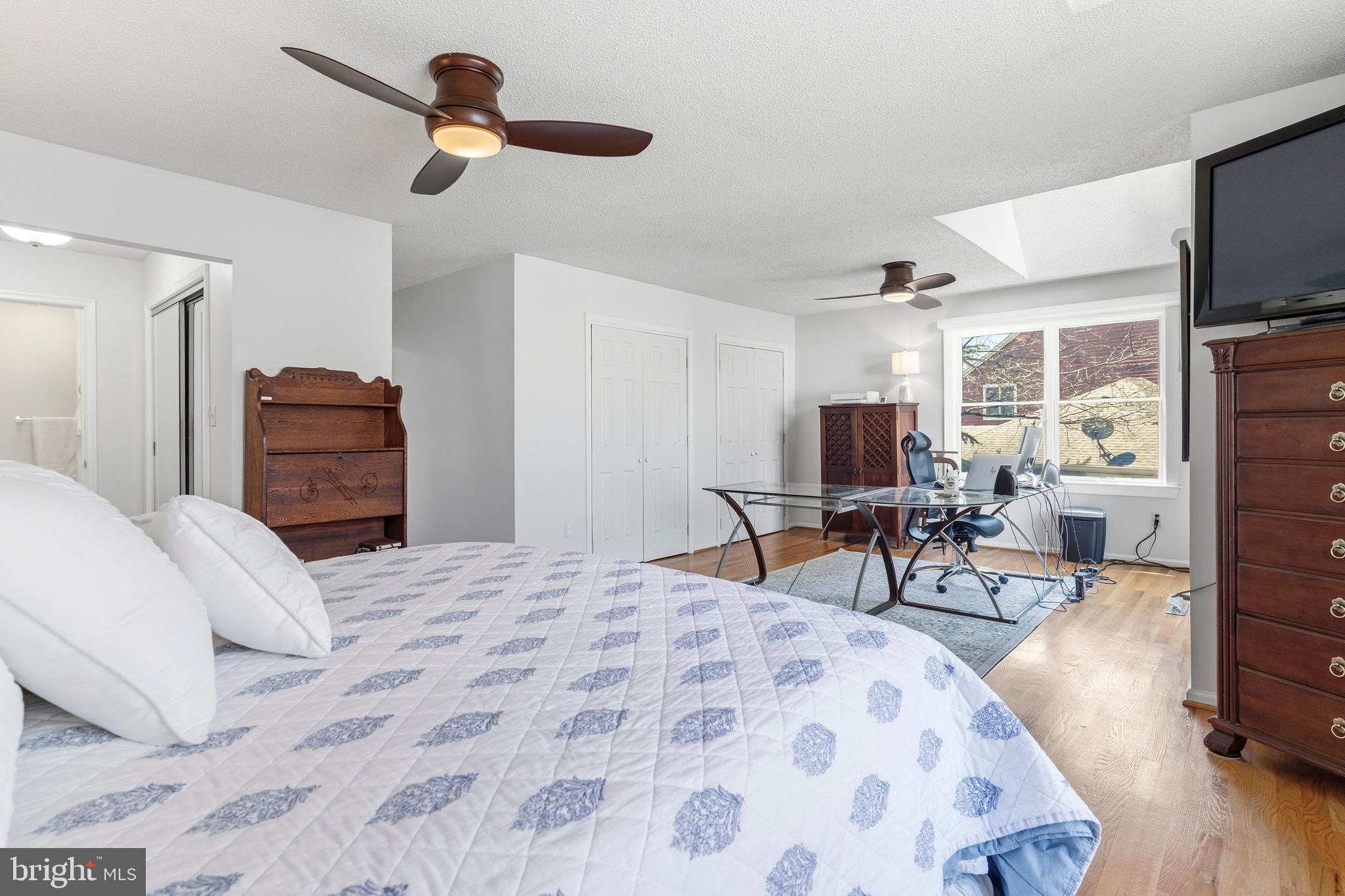 MILL CREEK CONDOMINIUMS - Residential