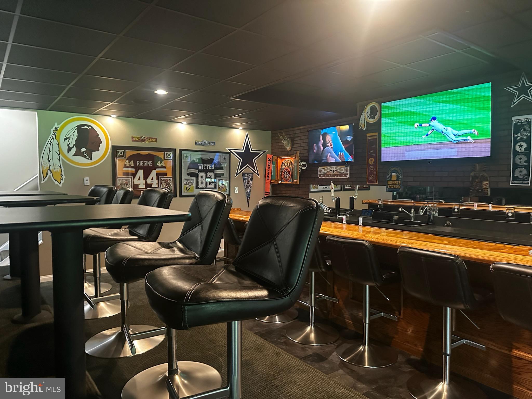 SUMMIT AT STONEMILL - Residential