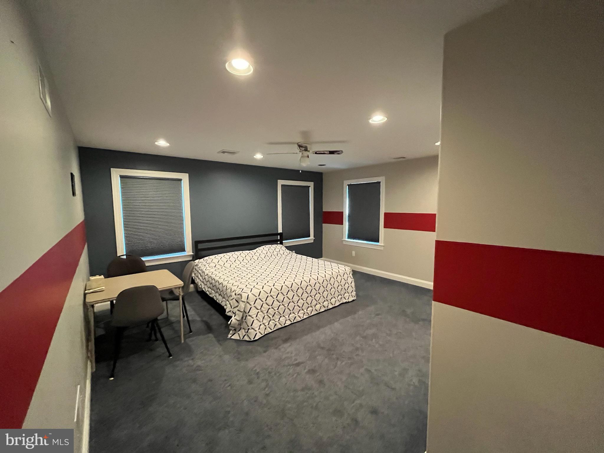 SUMMIT AT STONEMILL - Residential