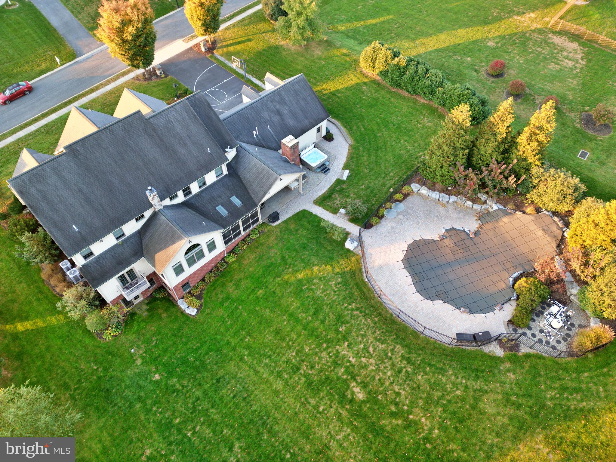 SUMMIT AT STONEMILL - Residential