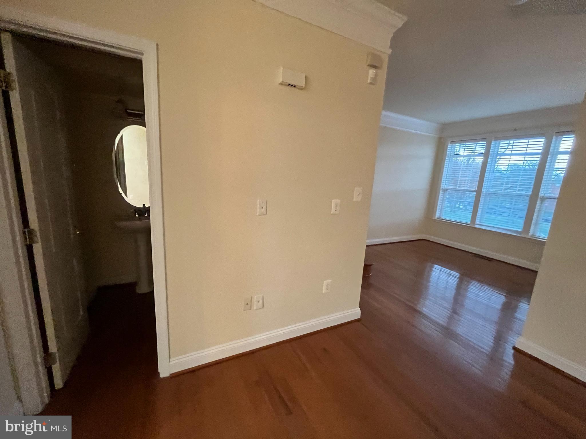 ALCOVA HEIGHTS - Residential Lease