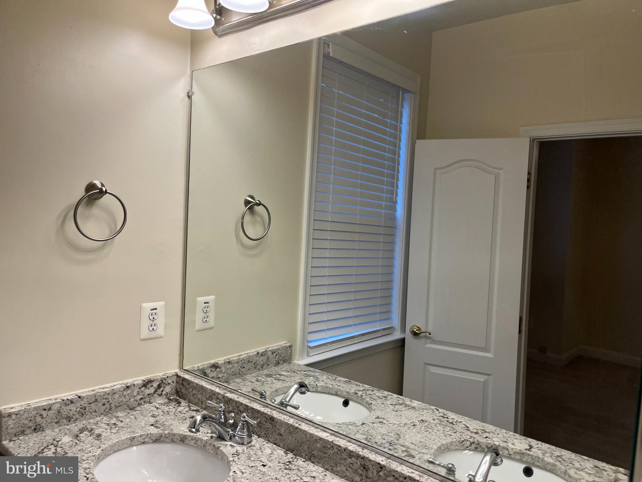 ALCOVA HEIGHTS - Residential Lease