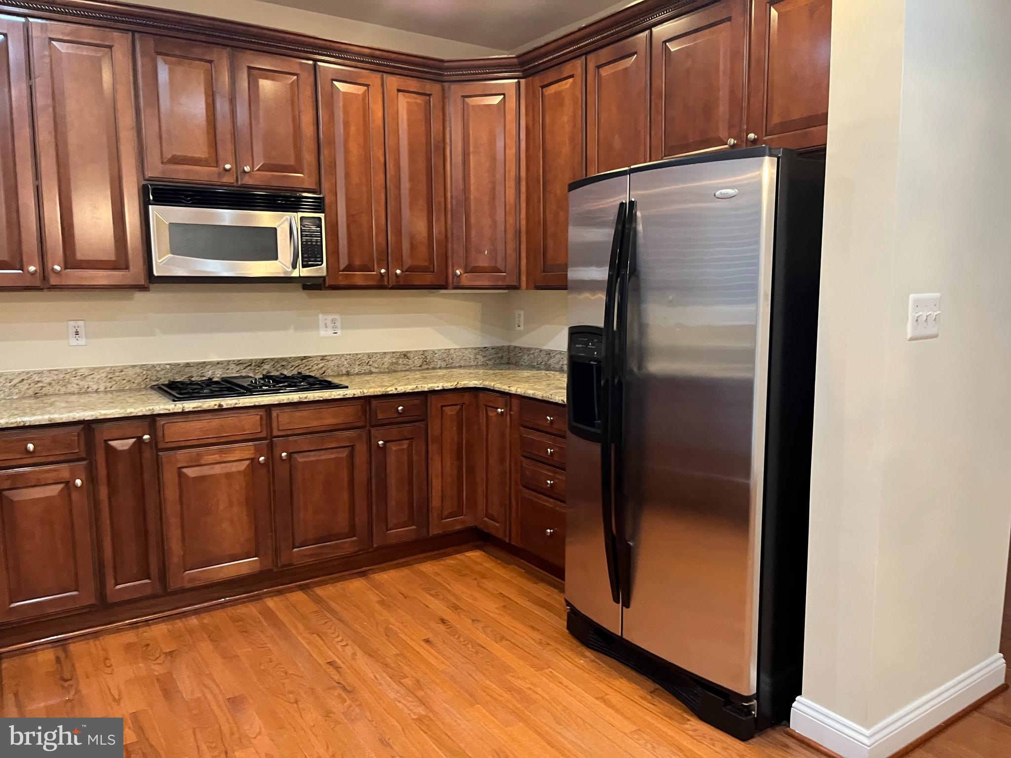 ALCOVA HEIGHTS - Residential Lease