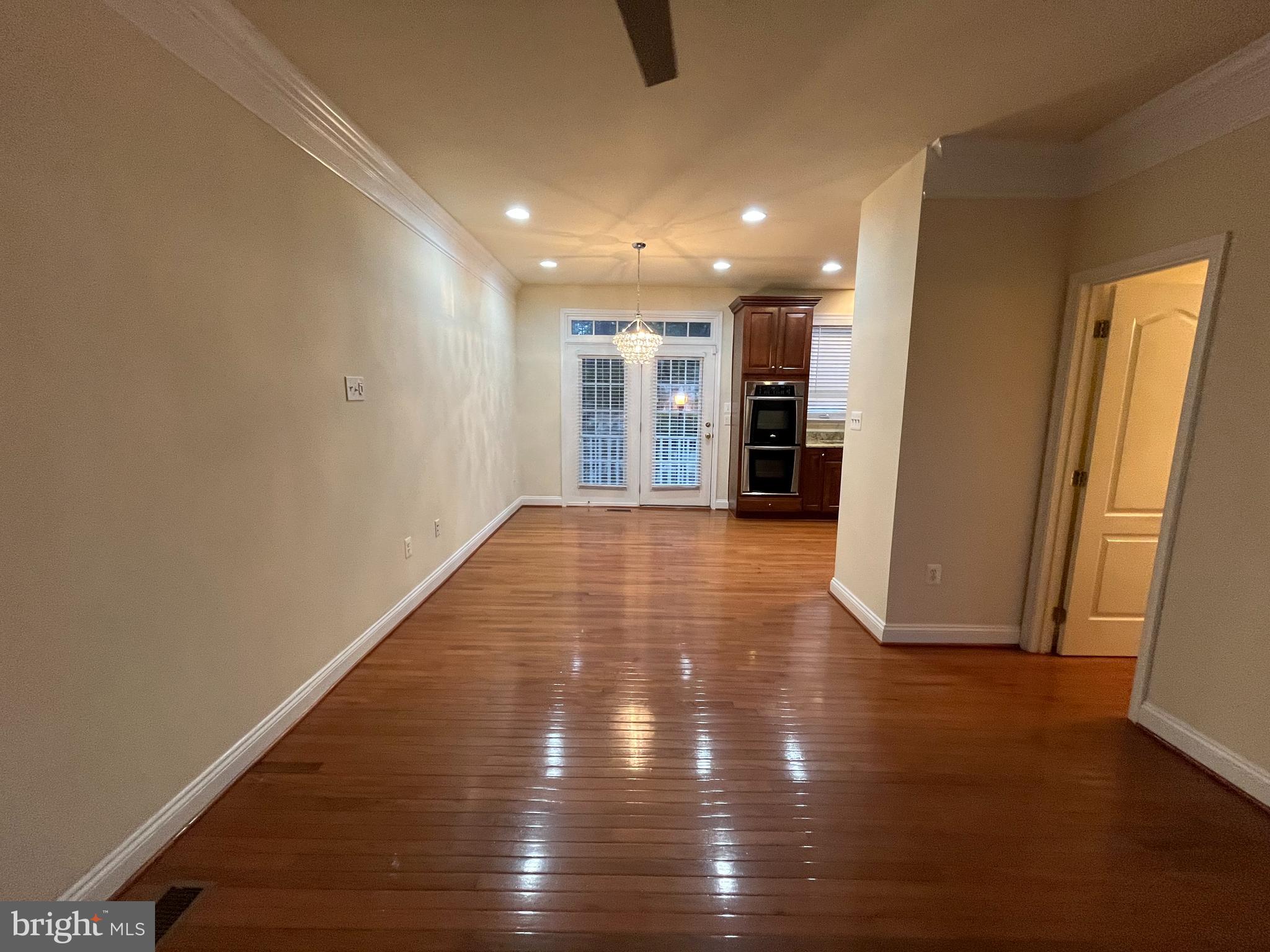 ALCOVA HEIGHTS - Residential Lease