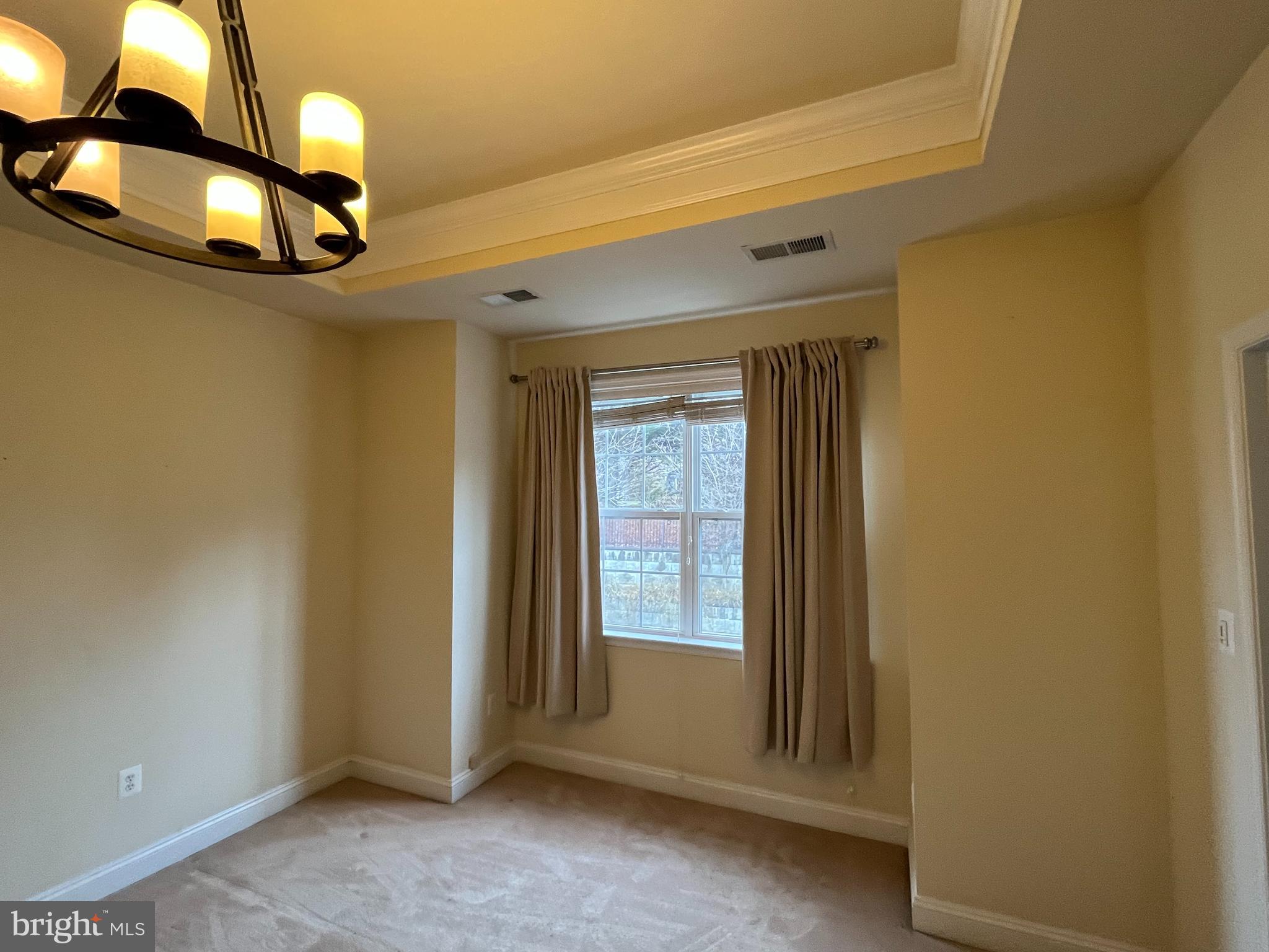 ALCOVA HEIGHTS - Residential Lease