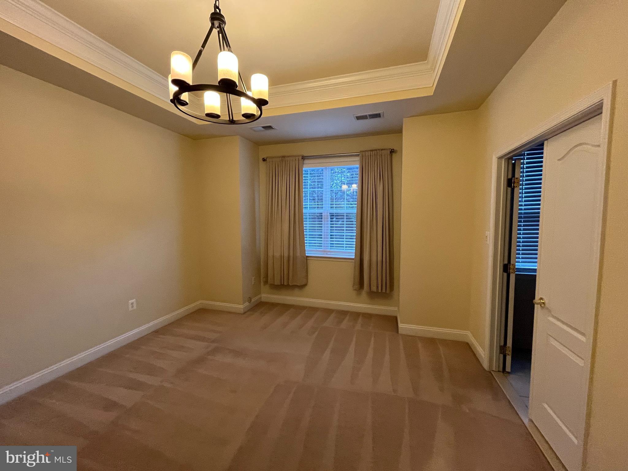 ALCOVA HEIGHTS - Residential Lease